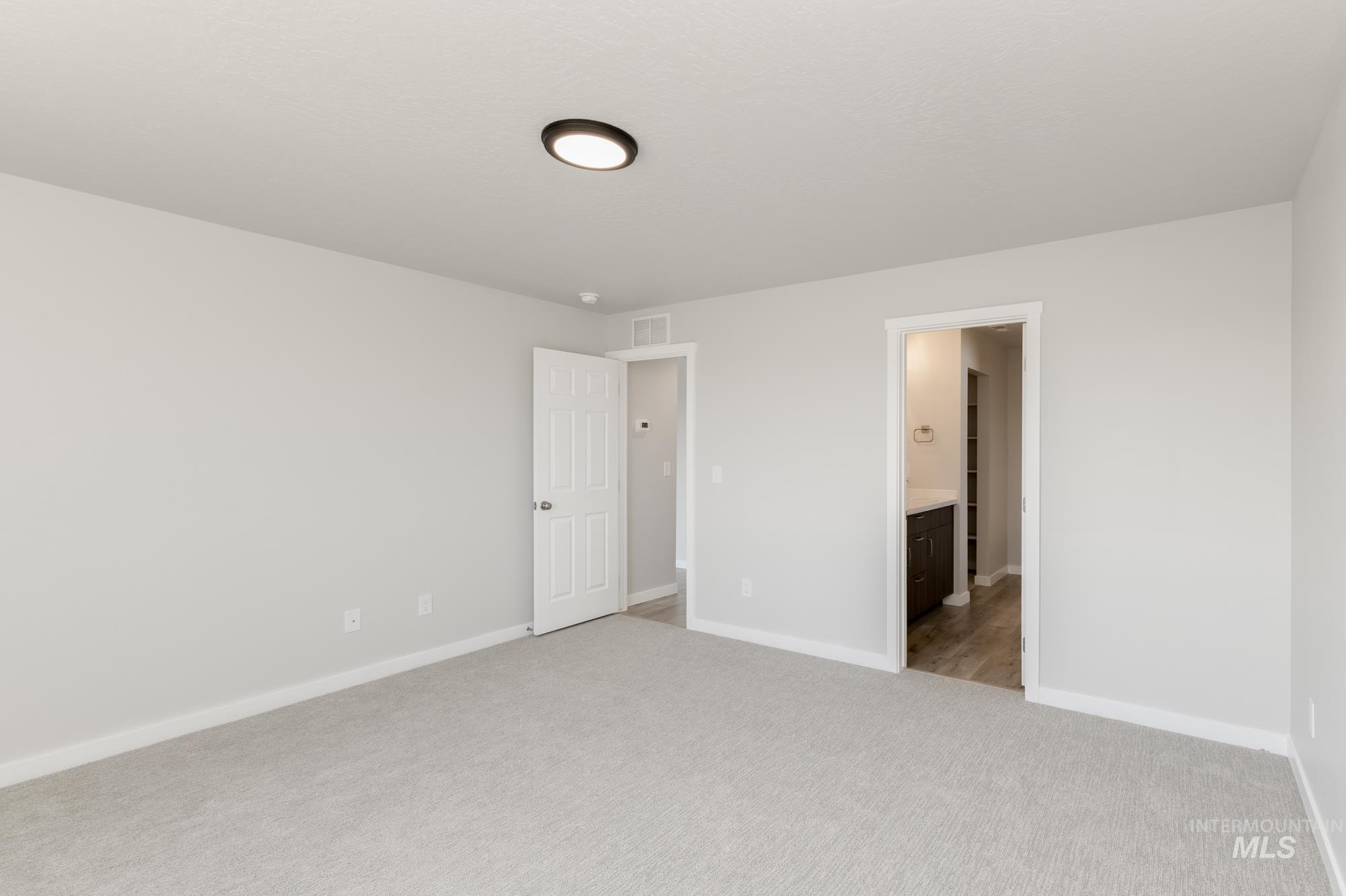 16270 Backfill Pl, Caldwell, Idaho 83607, 3 Bedrooms, 2 Bathrooms, Residential For Sale, Price $384,990,MLS 98956382