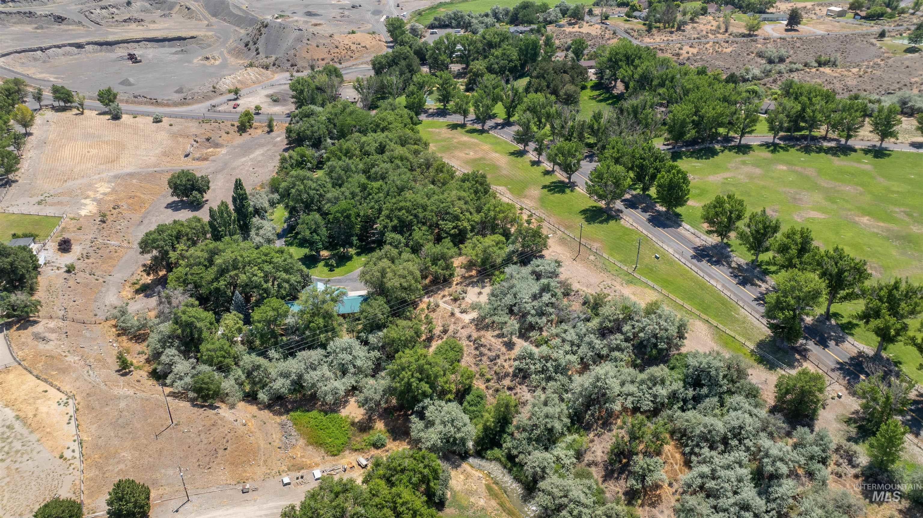 1314 River Road, Buhl, Idaho 83316, 4 Bedrooms, 3.5 Bathrooms, Residential For Sale, Price $1,299,000,MLS 98956388