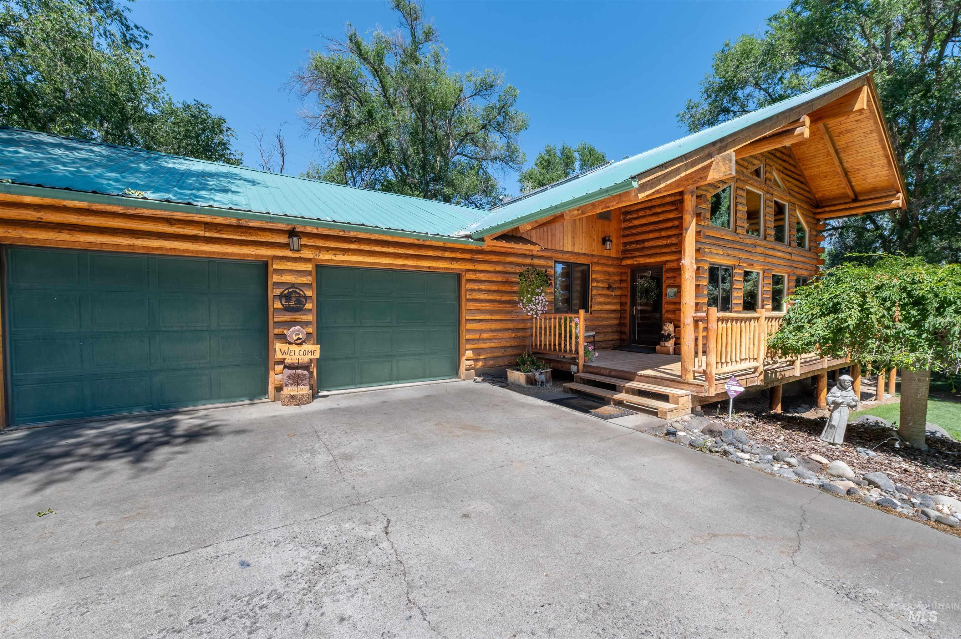 1314 River Road, Buhl, Idaho 83316, 4 Bedrooms, 3.5 Bathrooms, Residential For Sale, Price $1,299,000,MLS 98956388