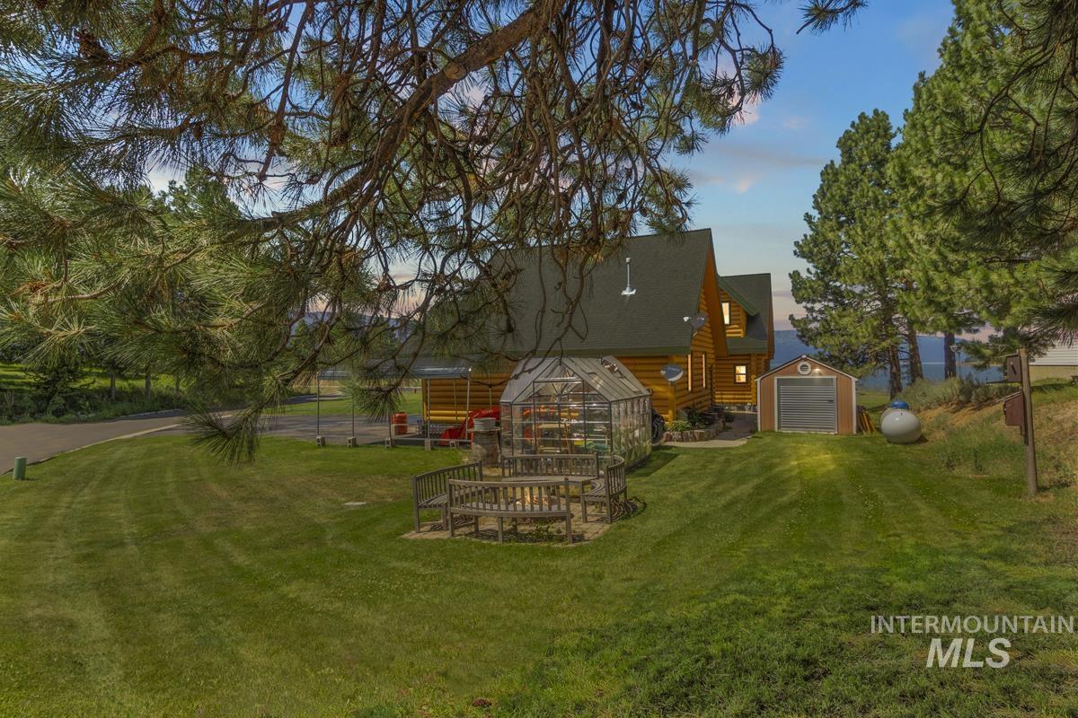 135 Par Drive, Cascade, Idaho 83611, 3 Bedrooms, 2.5 Bathrooms, Residential For Sale, Price $1,595,000,MLS 98956488