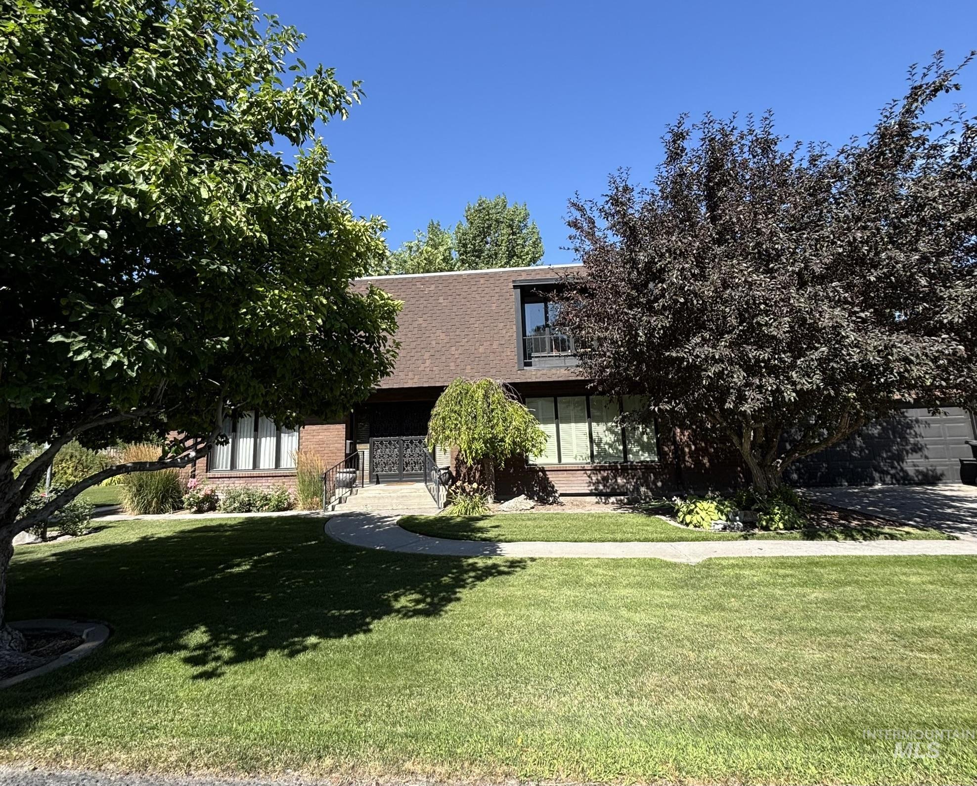 2140 Daven Place, Burley, Idaho 83318, 5 Bedrooms, 3.5 Bathrooms, Residential For Sale, Price $575,000,MLS 98956489