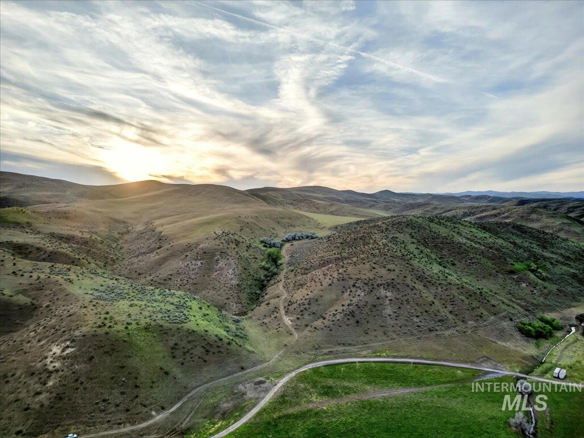 1854 Farnam Ln, Weiser, Idaho 83672, 3 Bedrooms, 2 Bathrooms, Farm & Ranch For Sale, Price $7,950,000,MLS 98956506