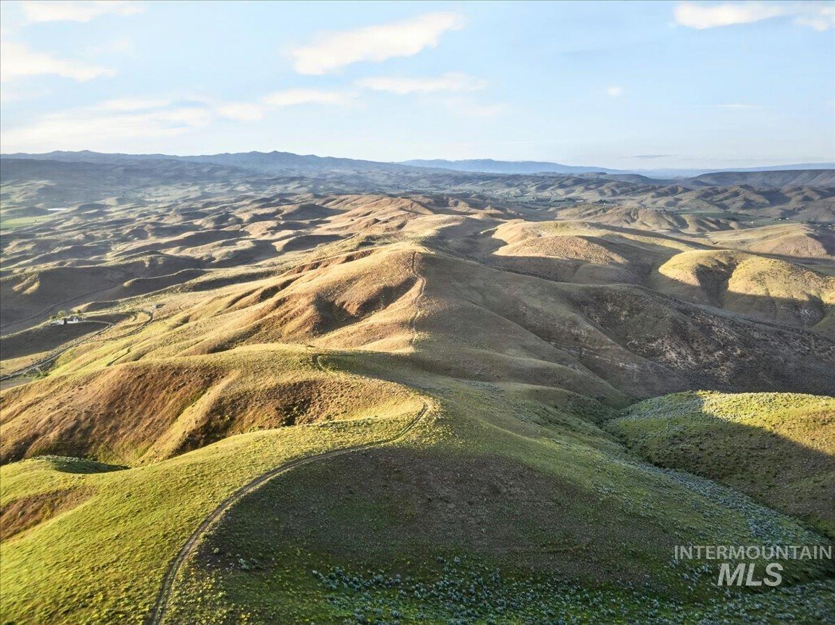 1854 Farnam Ln, Weiser, Idaho 83672, 3 Bedrooms, 2 Bathrooms, Farm & Ranch For Sale, Price $7,950,000,MLS 98956506