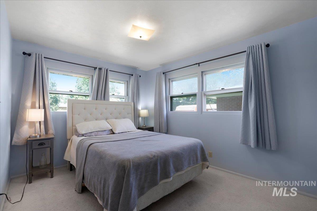 605 Monte Vista Dr, Twin Falls, Idaho 83301, 4 Bedrooms, 2.5 Bathrooms, Residential For Sale, Price $435,000,MLS 98956533