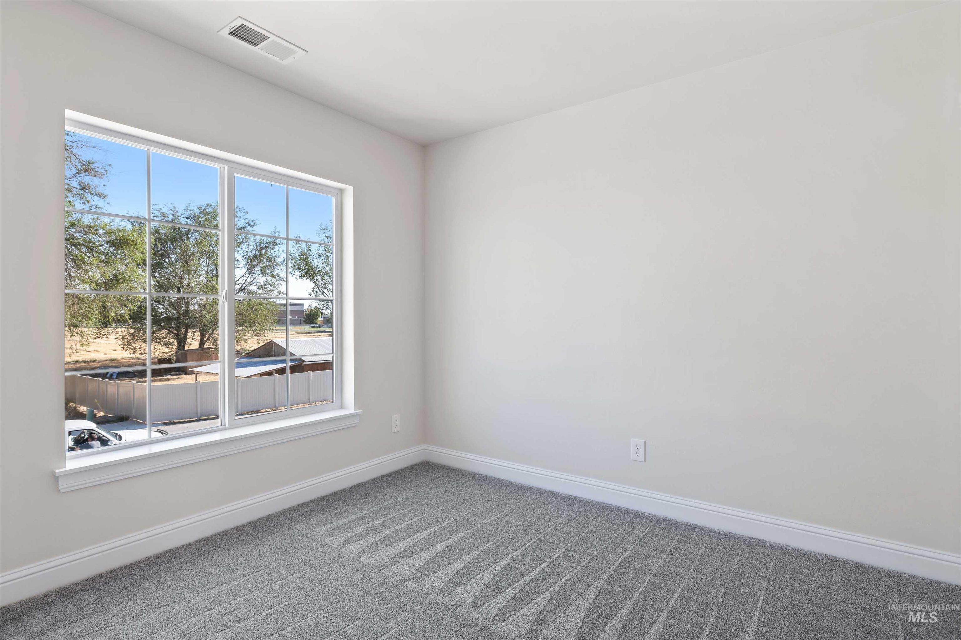 867 Adamite Road, Kimberly, Idaho 83341, 3 Bedrooms, 2.5 Bathrooms, Residential For Sale, Price $545,900, 98956545