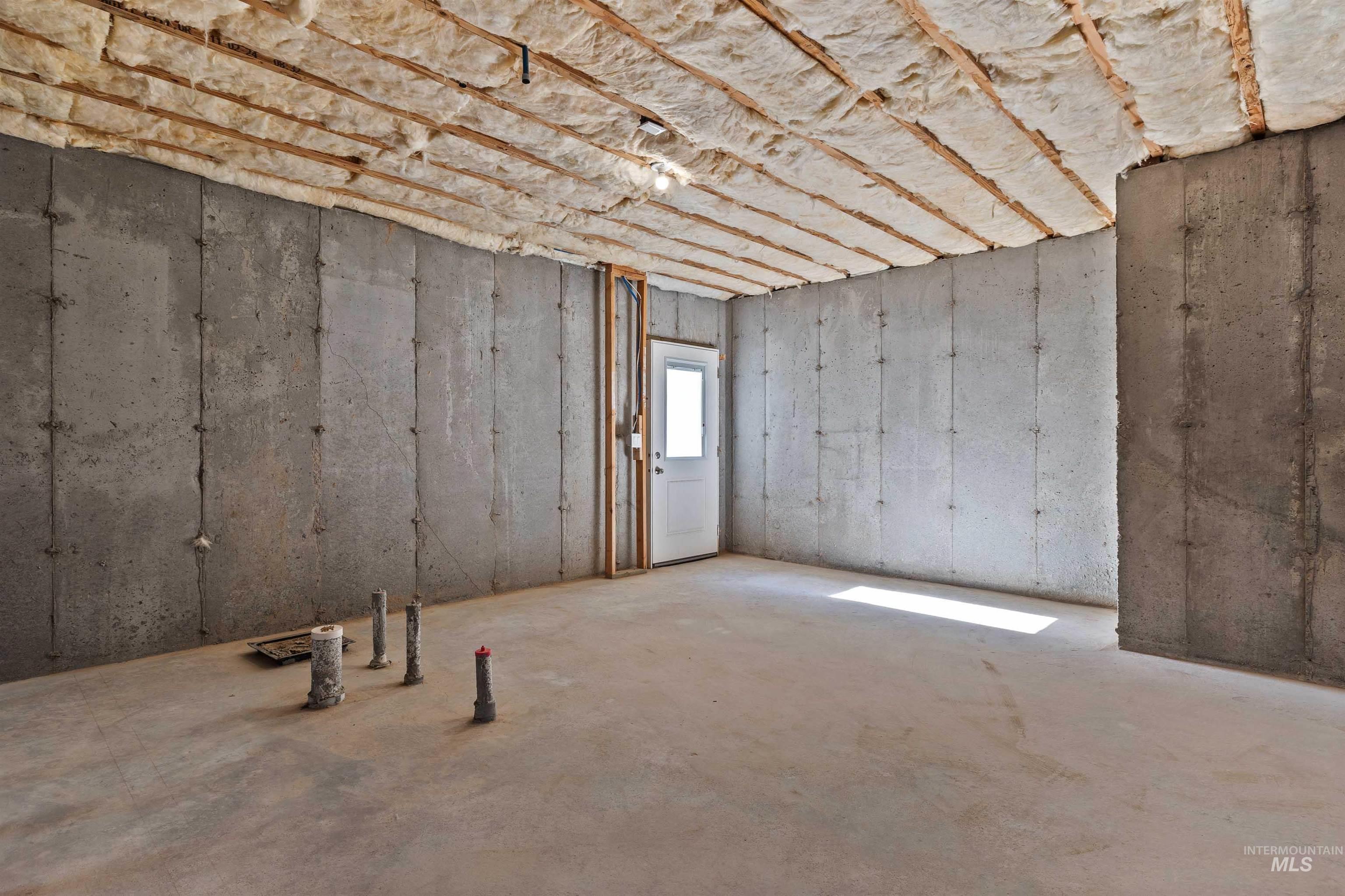 867 Adamite Road, Kimberly, Idaho 83341, 3 Bedrooms, 2.5 Bathrooms, Residential For Sale, Price $545,900, 98956545