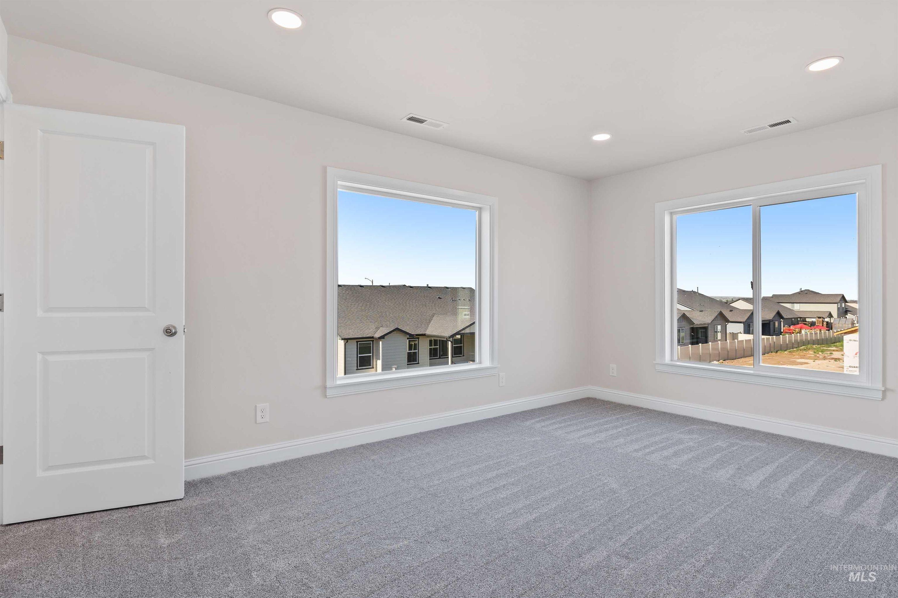 867 Adamite Road, Kimberly, Idaho 83341, 3 Bedrooms, 2.5 Bathrooms, Residential For Sale, Price $545,900, 98956545