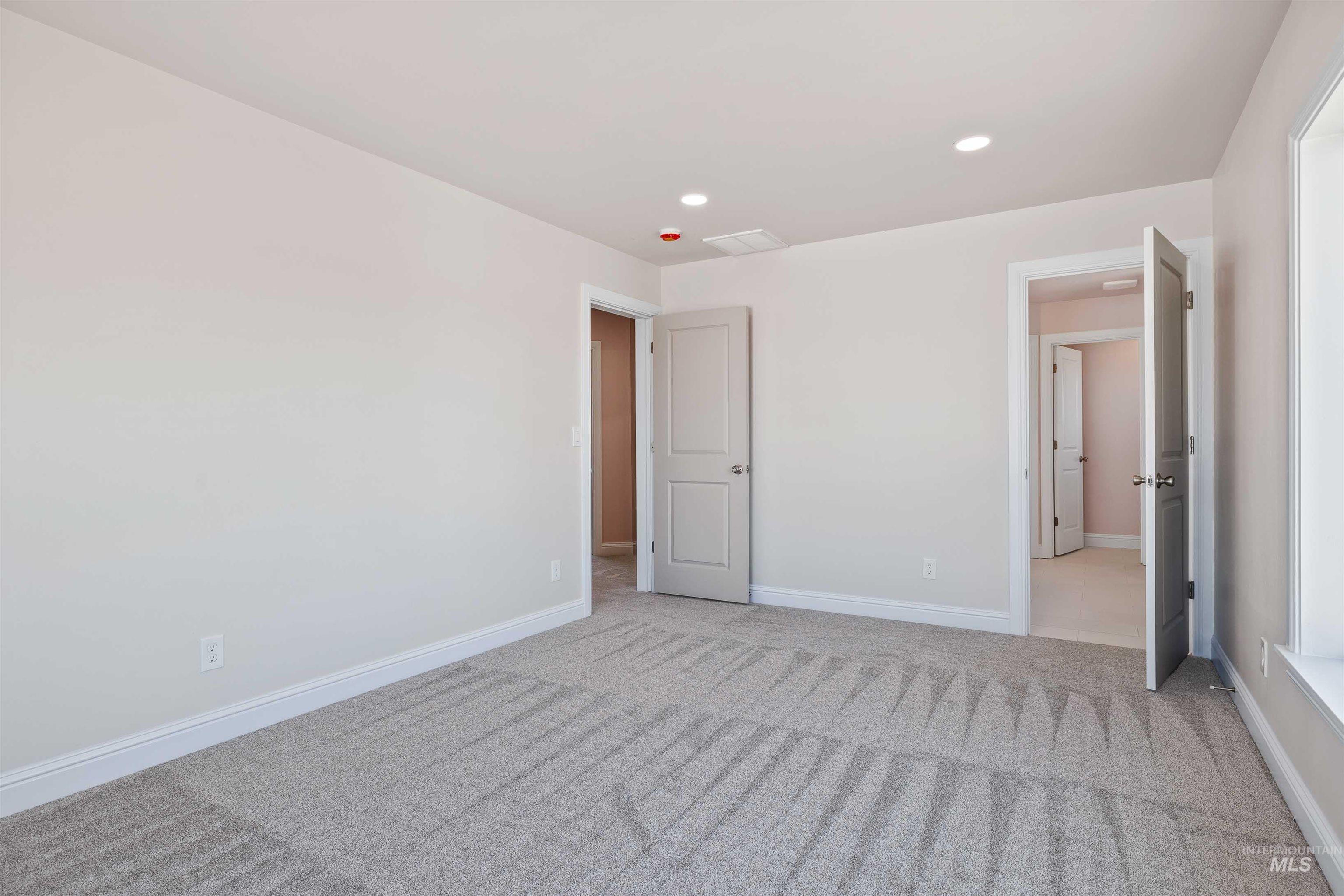 867 Adamite Road, Kimberly, Idaho 83341, 3 Bedrooms, 2.5 Bathrooms, Residential For Sale, Price $545,900, 98956545