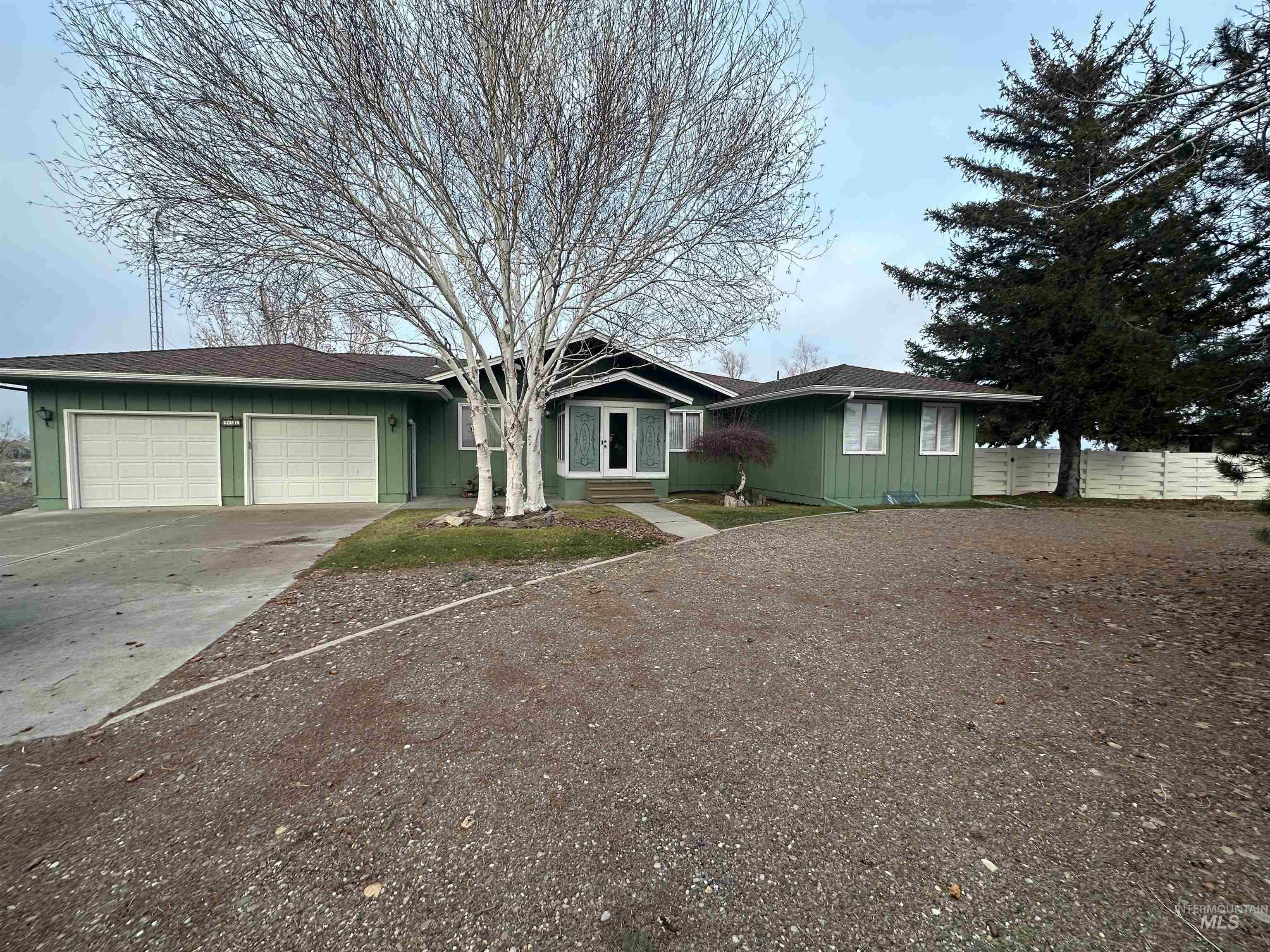 236 E Hwy 81, Burley, Idaho 83318, 3 Bedrooms, 3 Bathrooms, Residential For Sale, Price $650,000, 98956557