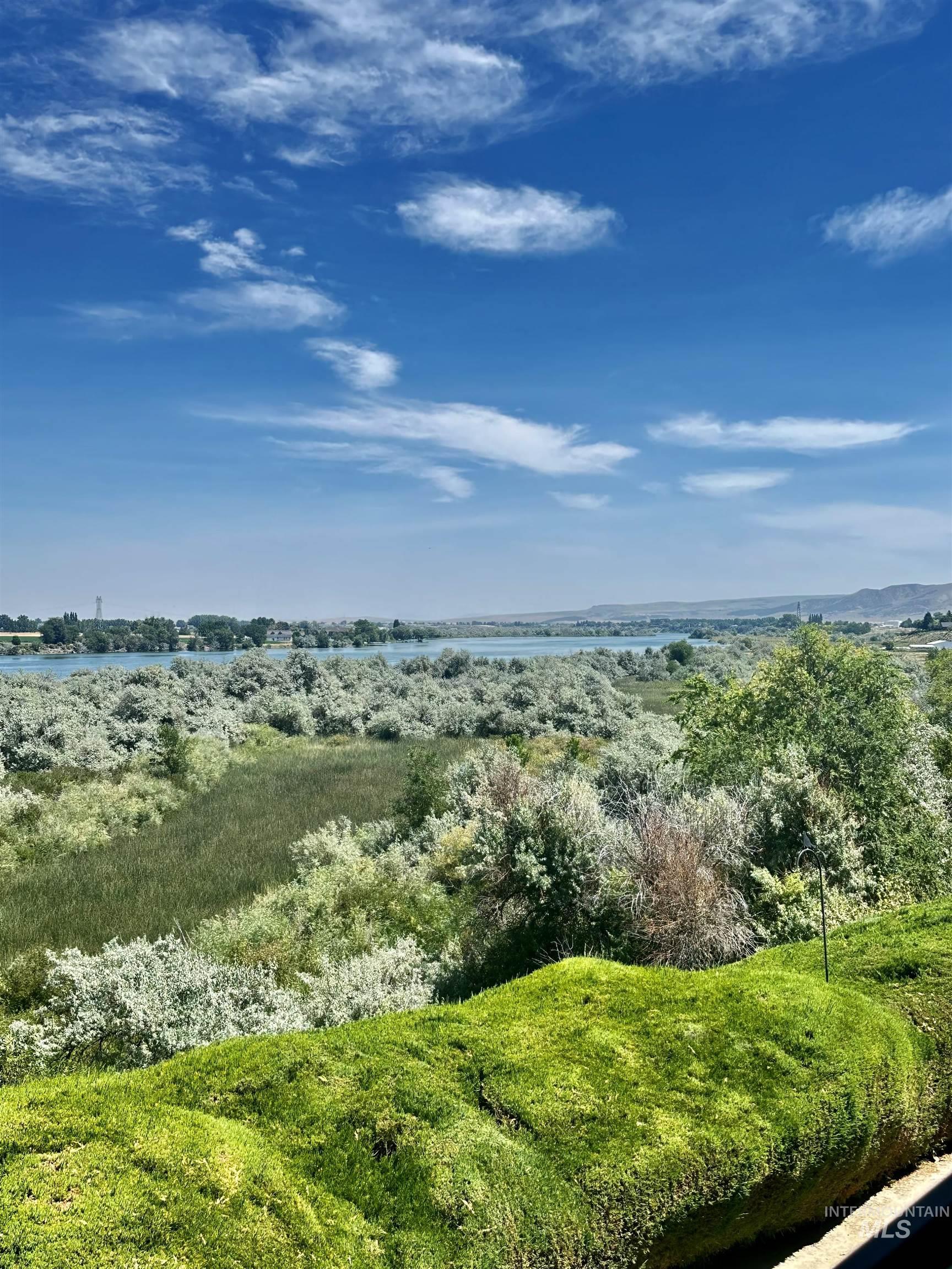 236 E Hwy 81, Burley, Idaho 83318, 3 Bedrooms, 3 Bathrooms, Residential For Sale, Price $625,000,MLS 98956557
