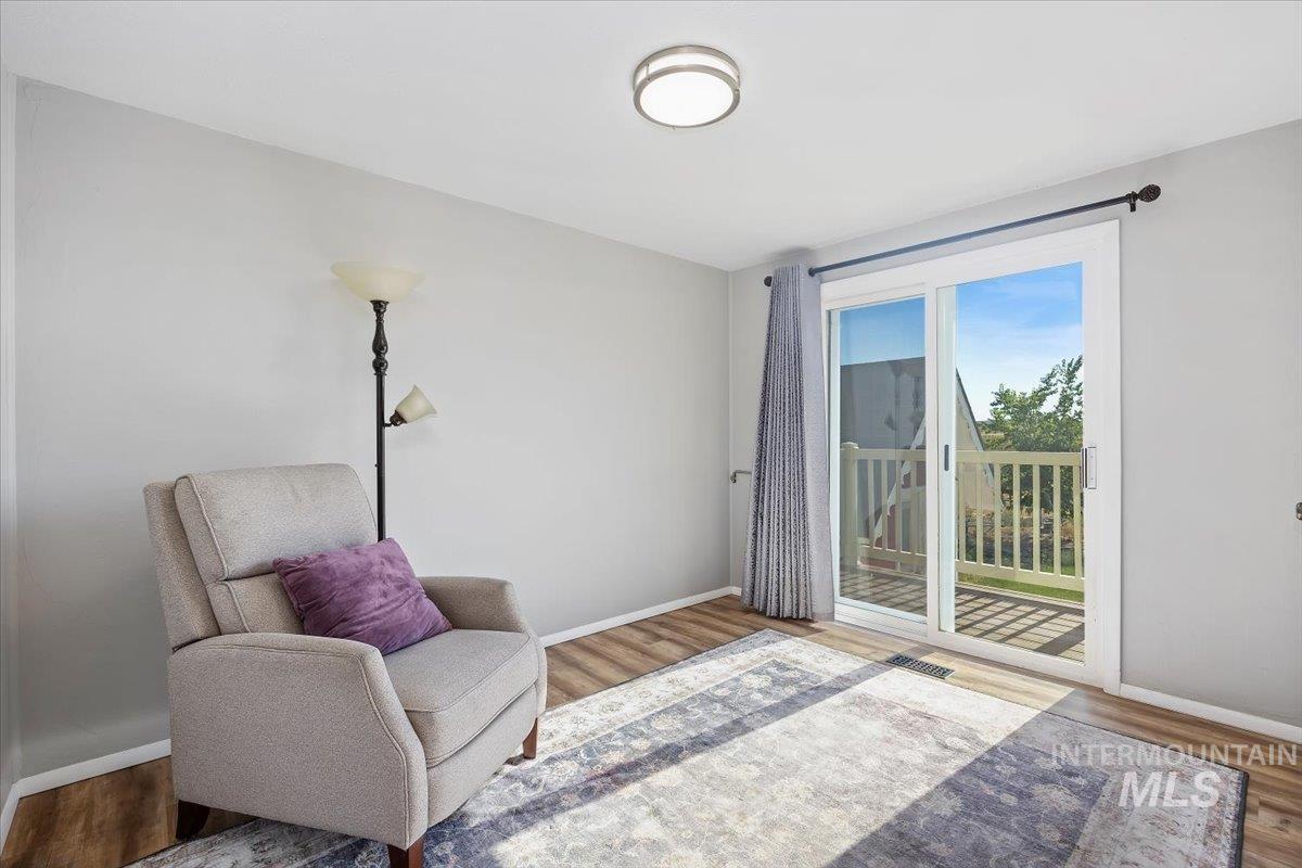 2918 N 2600 E, Twin Falls, Idaho 83301, 5 Bedrooms, 2 Bathrooms, Residential For Sale, Price $499,900,MLS 98956607