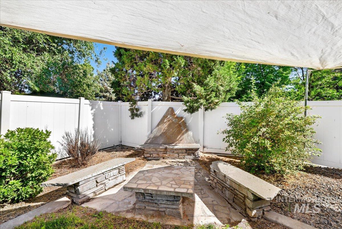 20276 Hwy 30, Buhl, Idaho 83316, 4 Bedrooms, 3 Bathrooms, Residential For Sale, Price $410,000,MLS 98956630