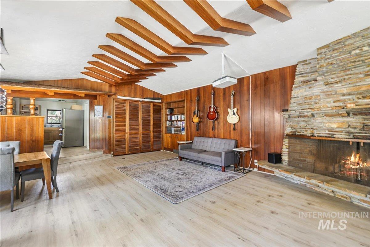 20276 Hwy 30, Buhl, Idaho 83316, 4 Bedrooms, 3 Bathrooms, Residential For Sale, Price $410,000,MLS 98956630