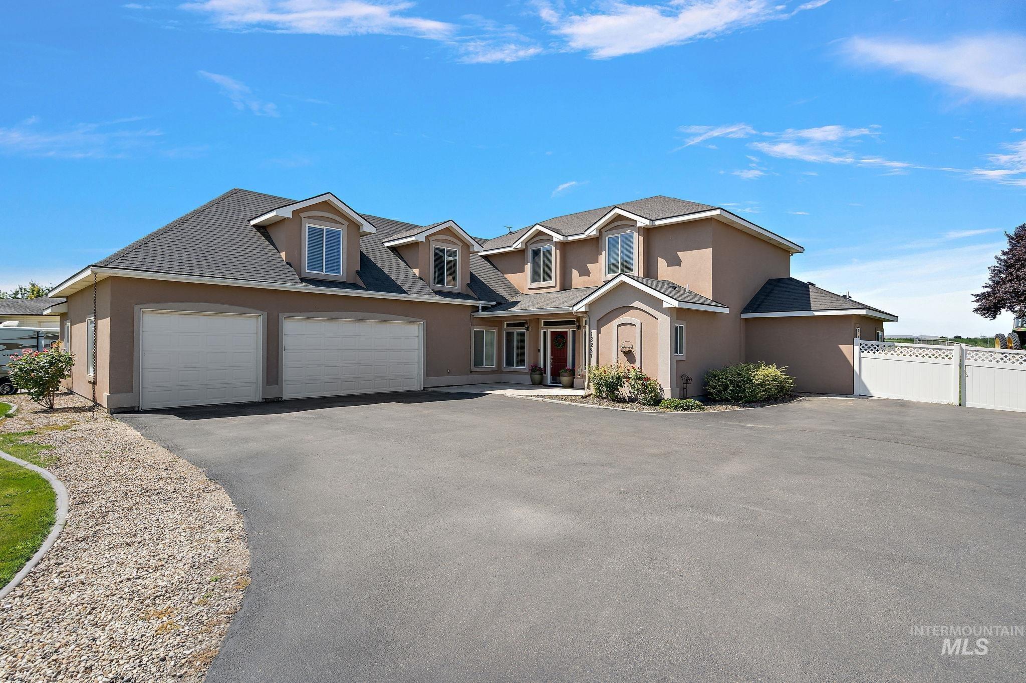 18227 Southlake Cir, Caldwell, Idaho 83607, 6 Bedrooms, 5 Bathrooms, Residential For Sale, Price $889,000,MLS 98956637