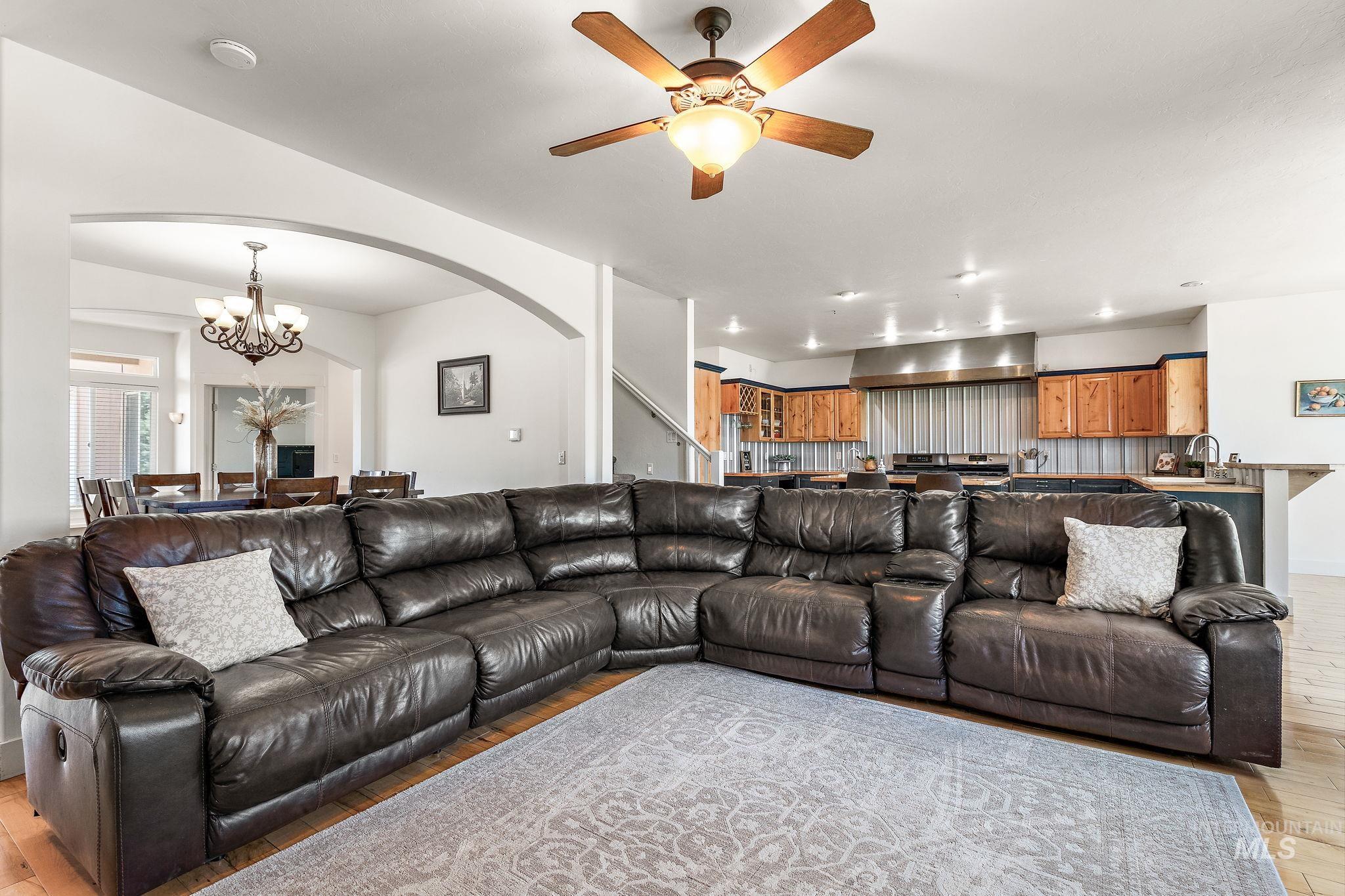 18227 Southlake Cir, Caldwell, Idaho 83607, 6 Bedrooms, 5 Bathrooms, Residential For Sale, Price $889,000,MLS 98956637