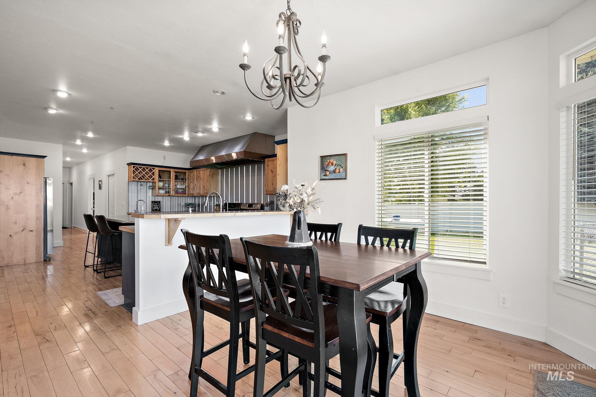 18227 Southlake Cir, Caldwell, Idaho 83607, 6 Bedrooms, 5 Bathrooms, Residential For Sale, Price $889,000,MLS 98956637