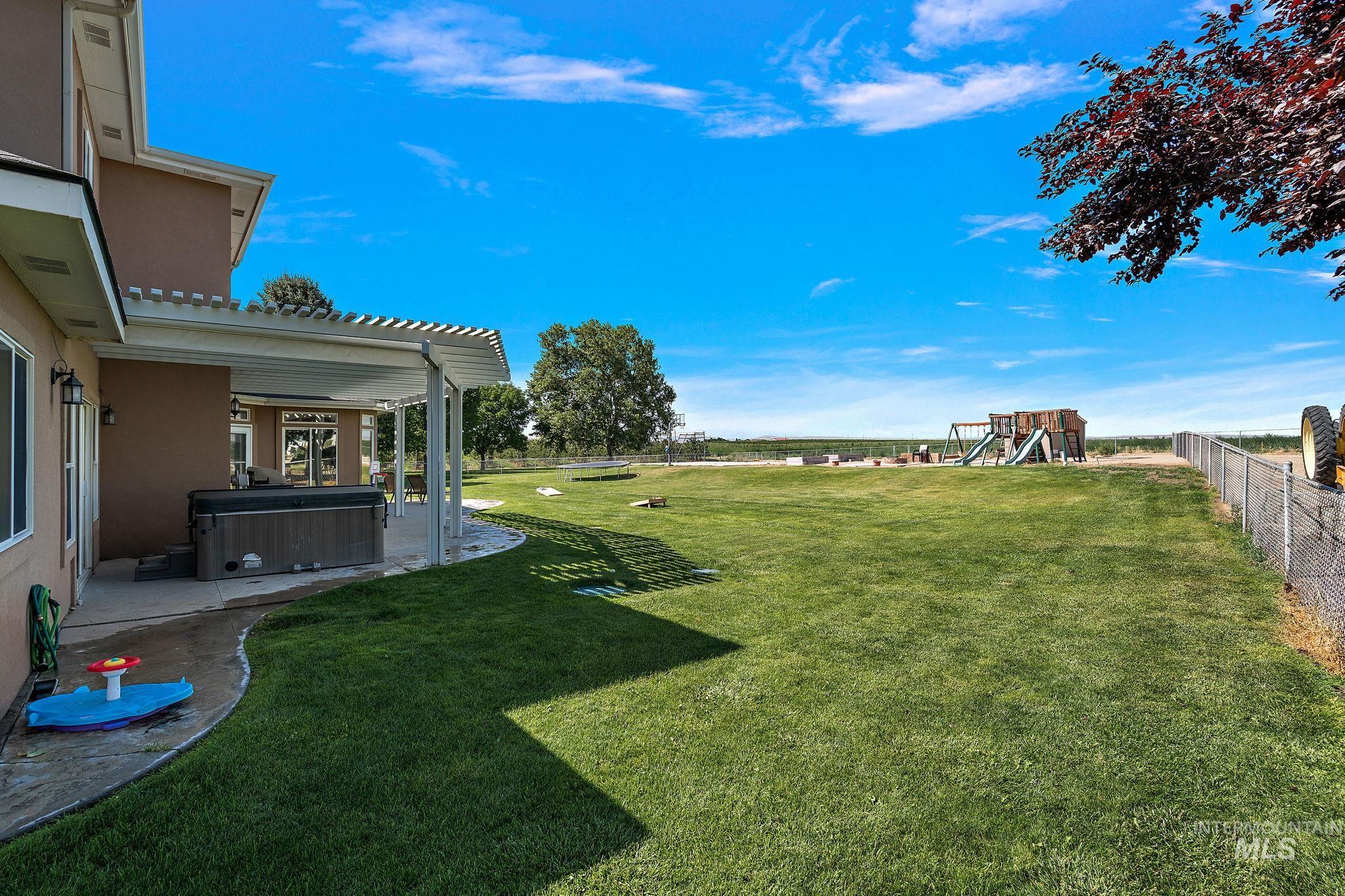 18227 Southlake Cir, Caldwell, Idaho 83607, 6 Bedrooms, 5 Bathrooms, Residential For Sale, Price $889,000,MLS 98956637