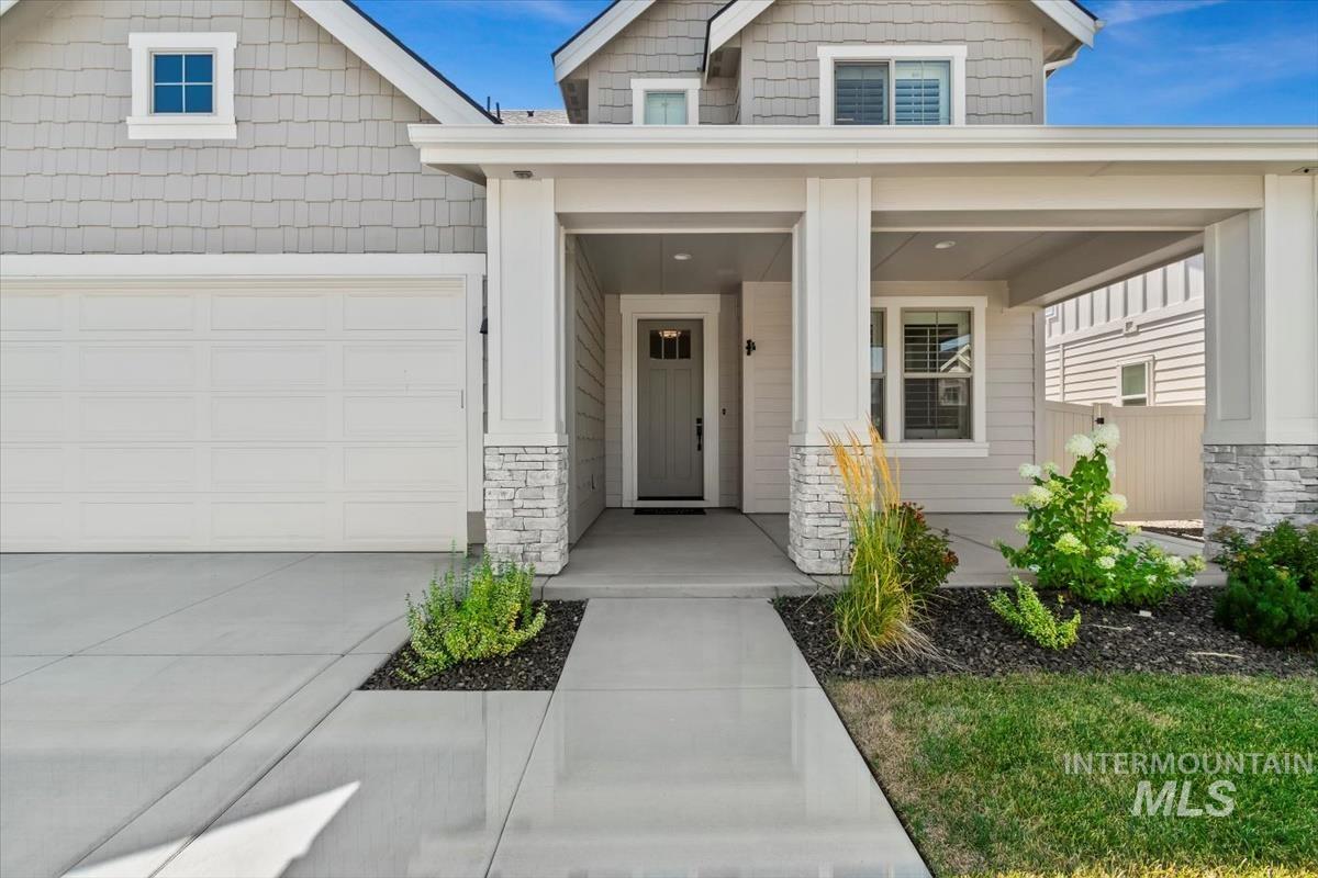 11379 W Helenium Dr, Star, Idaho 83669, 4 Bedrooms, 3 Bathrooms, Residential For Sale, Price $650,000,MLS 98956721