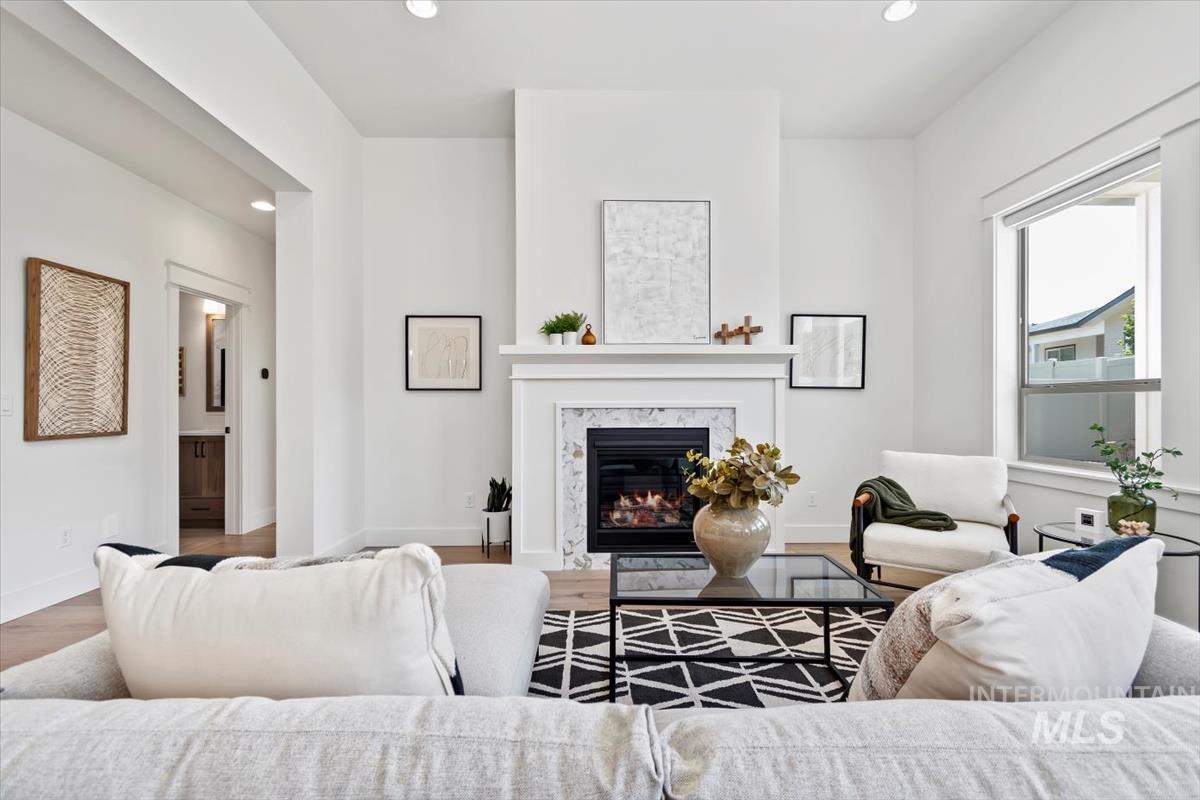 11379 W Helenium Dr, Star, Idaho 83669, 4 Bedrooms, 3 Bathrooms, Residential For Sale, Price $650,000,MLS 98956721