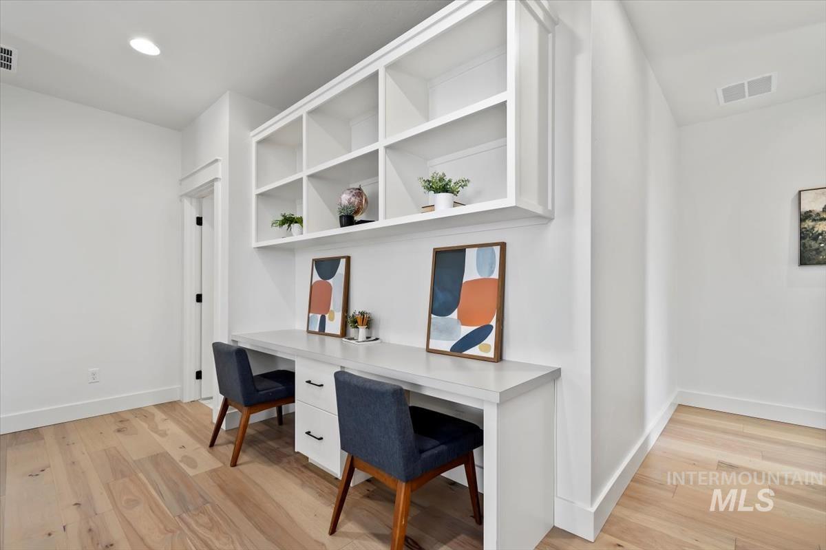 11379 W Helenium Dr, Star, Idaho 83669, 4 Bedrooms, 3 Bathrooms, Residential For Sale, Price $650,000,MLS 98956721