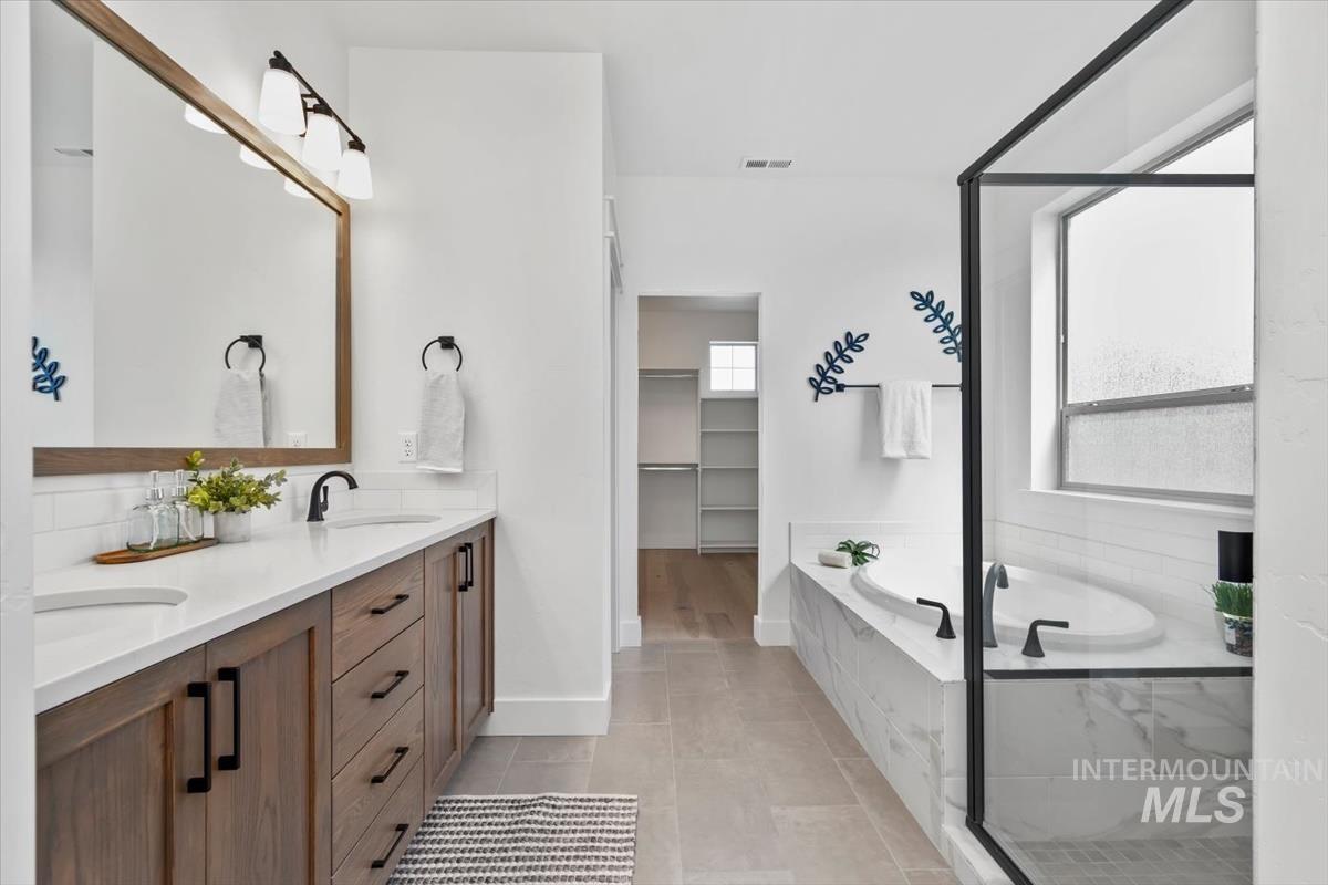 11379 W Helenium Dr, Star, Idaho 83669, 4 Bedrooms, 3 Bathrooms, Residential For Sale, Price $650,000,MLS 98956721