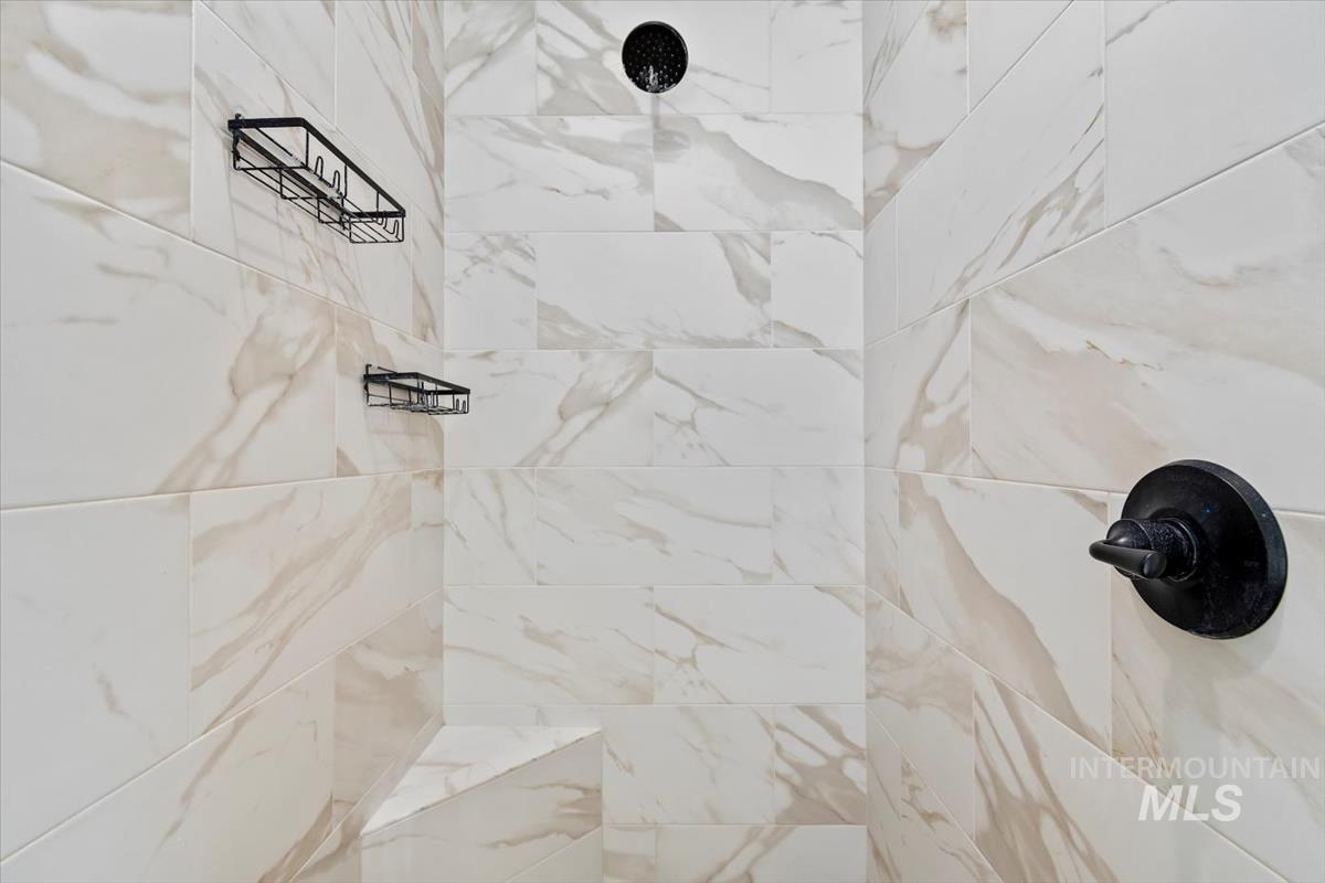 11379 W Helenium Dr, Star, Idaho 83669, 4 Bedrooms, 3 Bathrooms, Residential For Sale, Price $650,000,MLS 98956721