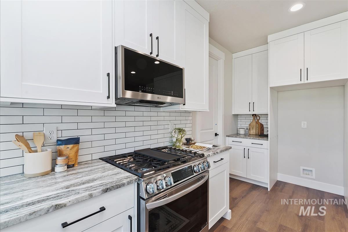 562 Hidden Mill Ct, Middleton, Idaho 83644, 4 Bedrooms, 3 Bathrooms, Residential For Sale, Price $639,900,MLS 98956770