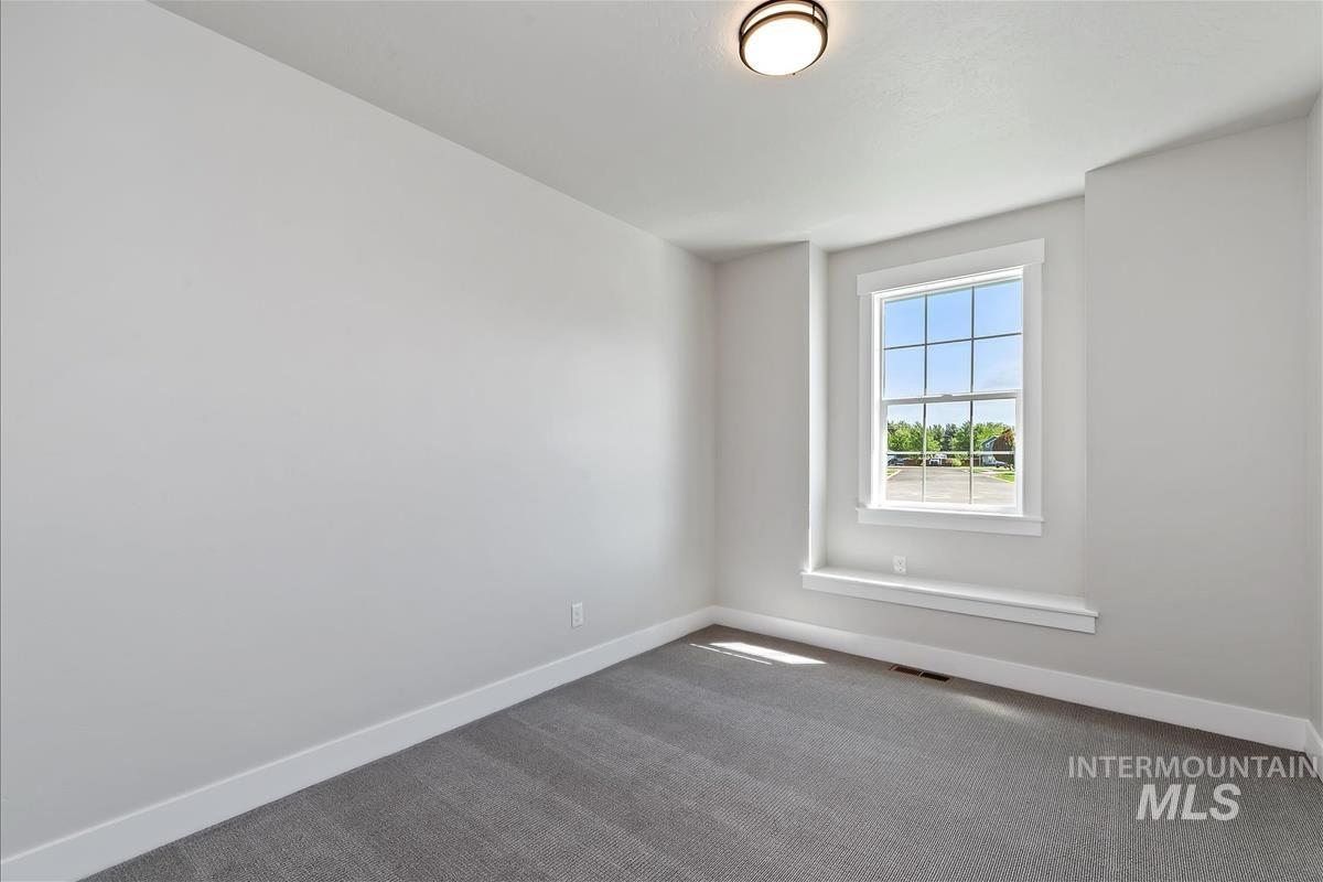 562 Hidden Mill Ct, Middleton, Idaho 83644, 4 Bedrooms, 3 Bathrooms, Residential For Sale, Price $639,900,MLS 98956770