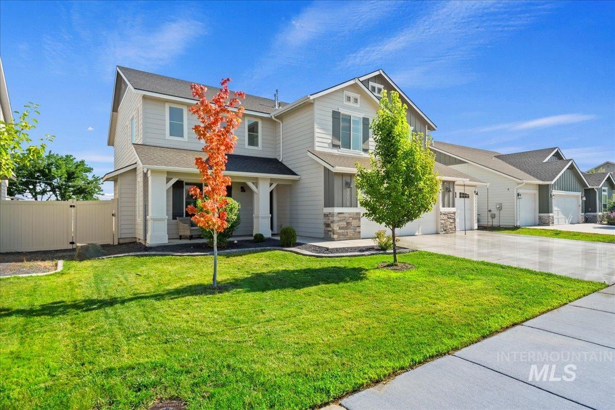 3018 W Silver River St, Meridian, Idaho 83646, 4 Bedrooms, 2.5 Bathrooms, Residential For Sale, Price $549,900,MLS 98956782