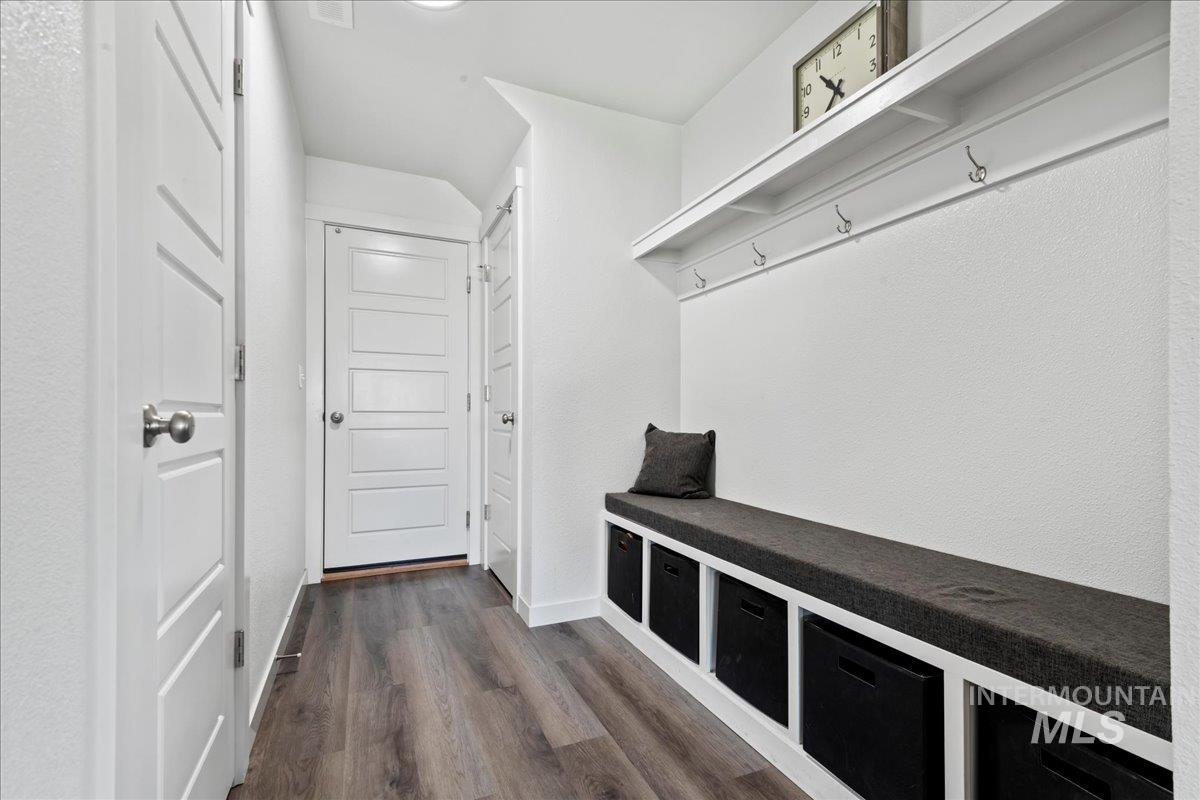 3018 W Silver River St, Meridian, Idaho 83646, 4 Bedrooms, 2.5 Bathrooms, Residential For Sale, Price $549,900,MLS 98956782