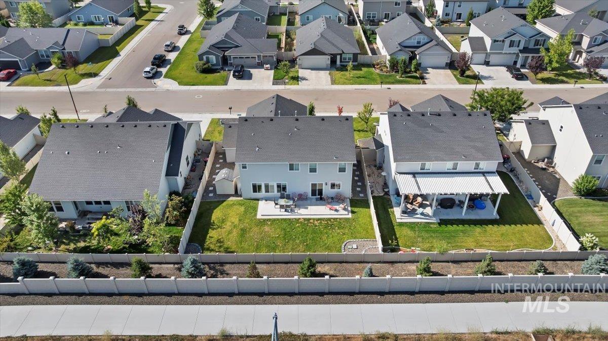 3018 W Silver River St, Meridian, Idaho 83646, 4 Bedrooms, 2.5 Bathrooms, Residential For Sale, Price $549,900,MLS 98956782