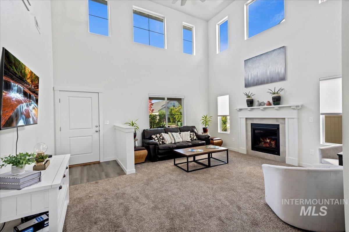 3018 W Silver River St, Meridian, Idaho 83646, 4 Bedrooms, 2.5 Bathrooms, Residential For Sale, Price $549,900,MLS 98956782