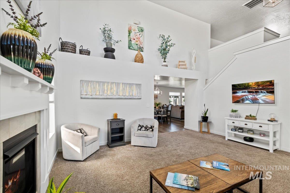 3018 W Silver River St, Meridian, Idaho 83646, 4 Bedrooms, 2.5 Bathrooms, Residential For Sale, Price $549,900,MLS 98956782