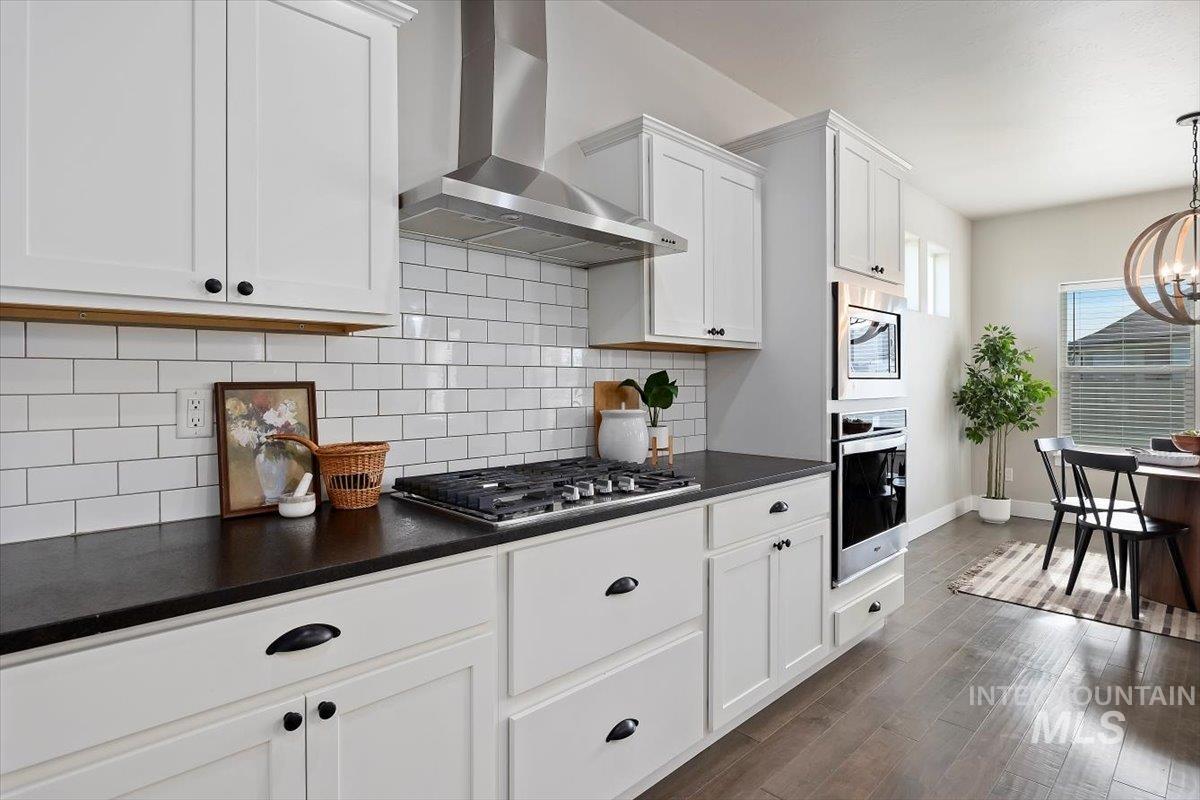 2113 Columbia Dr, Twin Falls, Idaho 83301, 4 Bedrooms, 3 Bathrooms, Residential For Sale, Price $519,900,MLS 98956807