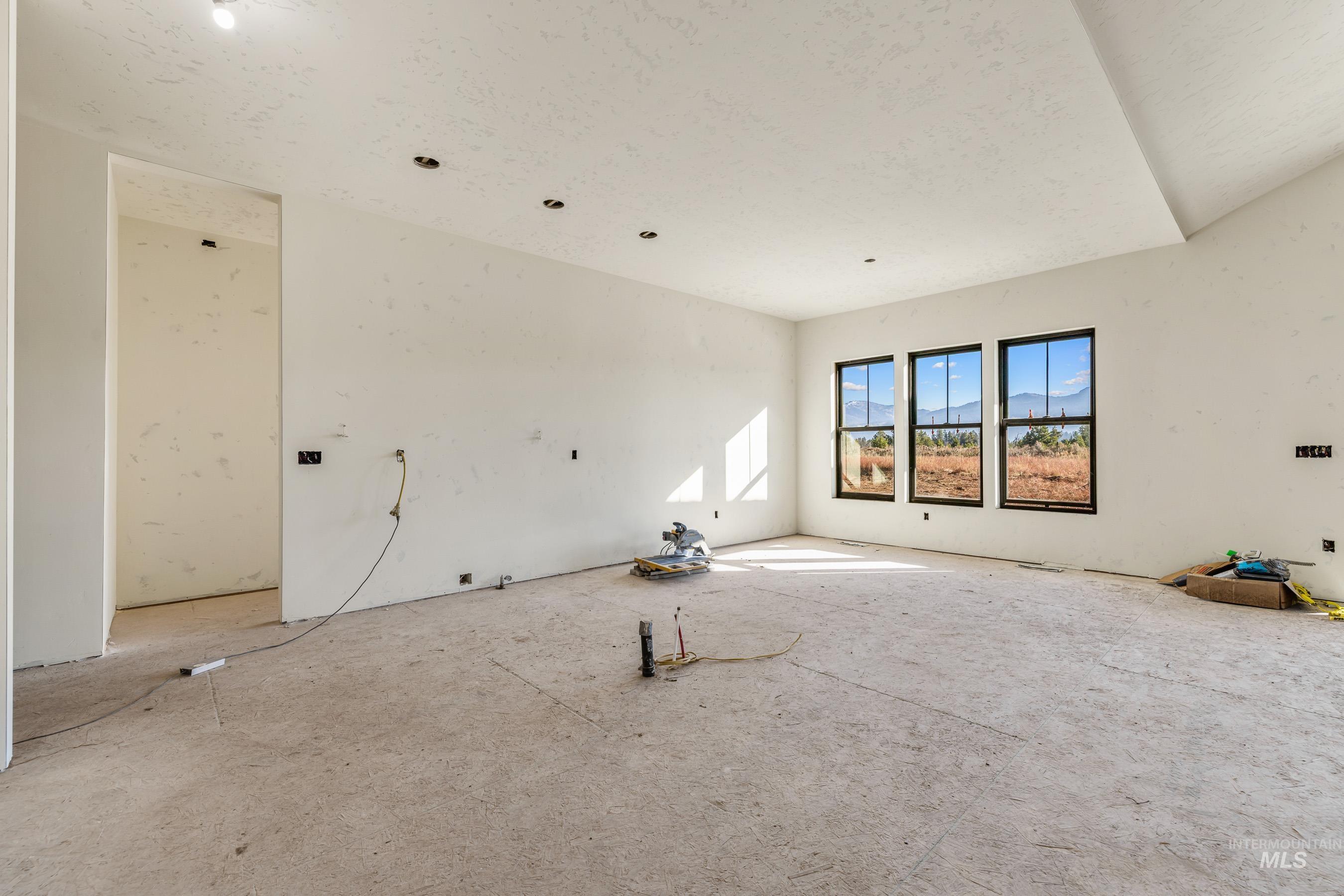 13910 Sky View Court, McCall, Idaho 83638, 5 Bedrooms, 4.5 Bathrooms, Residential For Sale, Price $1,575,000,MLS 98956825