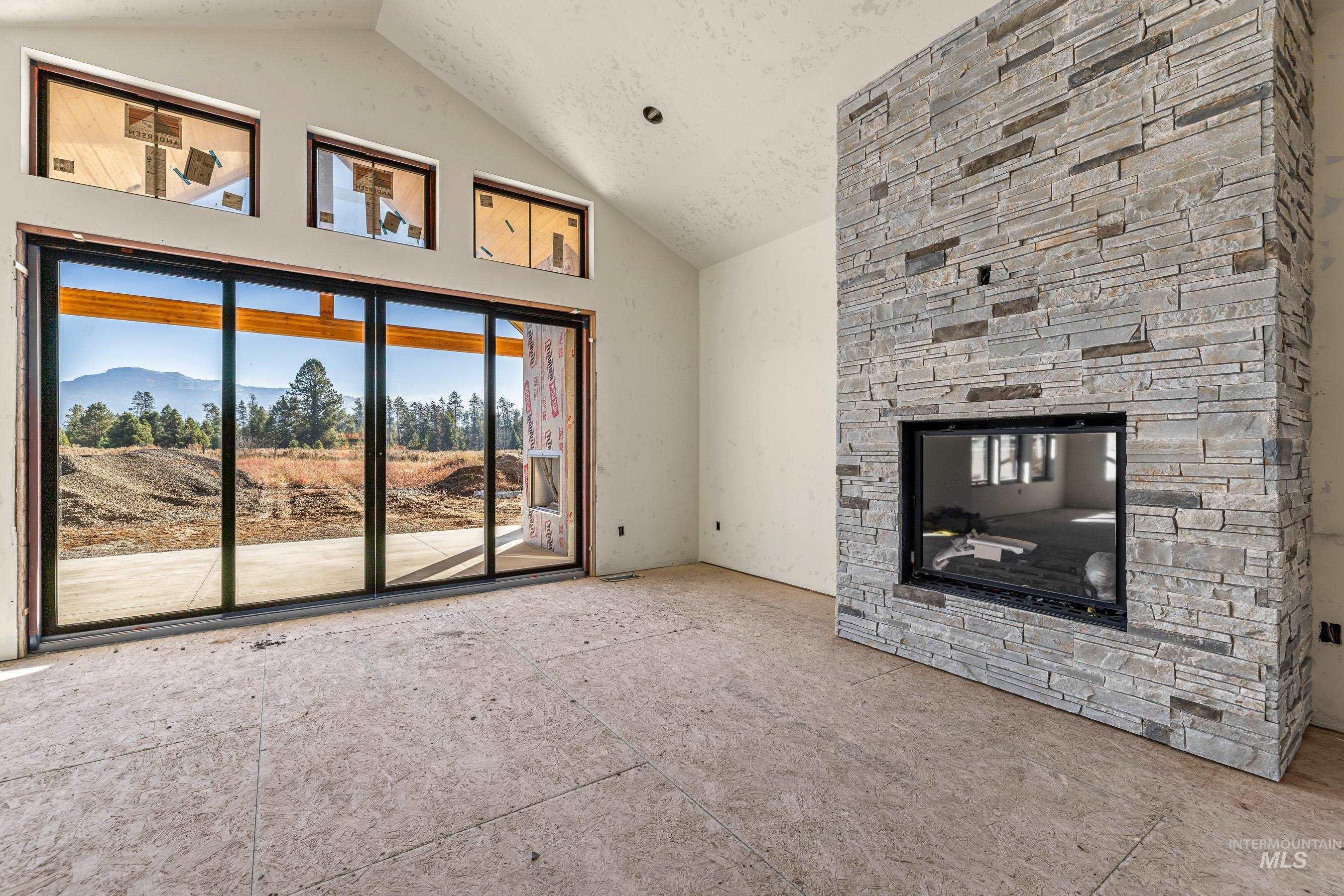 13910 Sky View Court, McCall, Idaho 83638, 5 Bedrooms, 4.5 Bathrooms, Residential For Sale, Price $1,575,000, 98956825