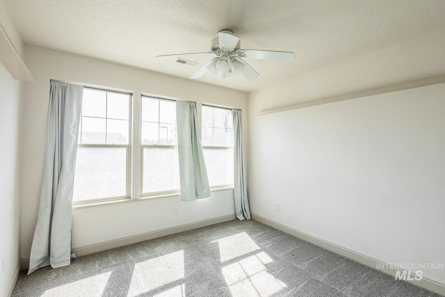 1805 W Lotus Ponds Ct, Nampa, Idaho 83651, 4 Bedrooms, 3 Bathrooms, Residential For Sale, Price $460,000,MLS 98956826