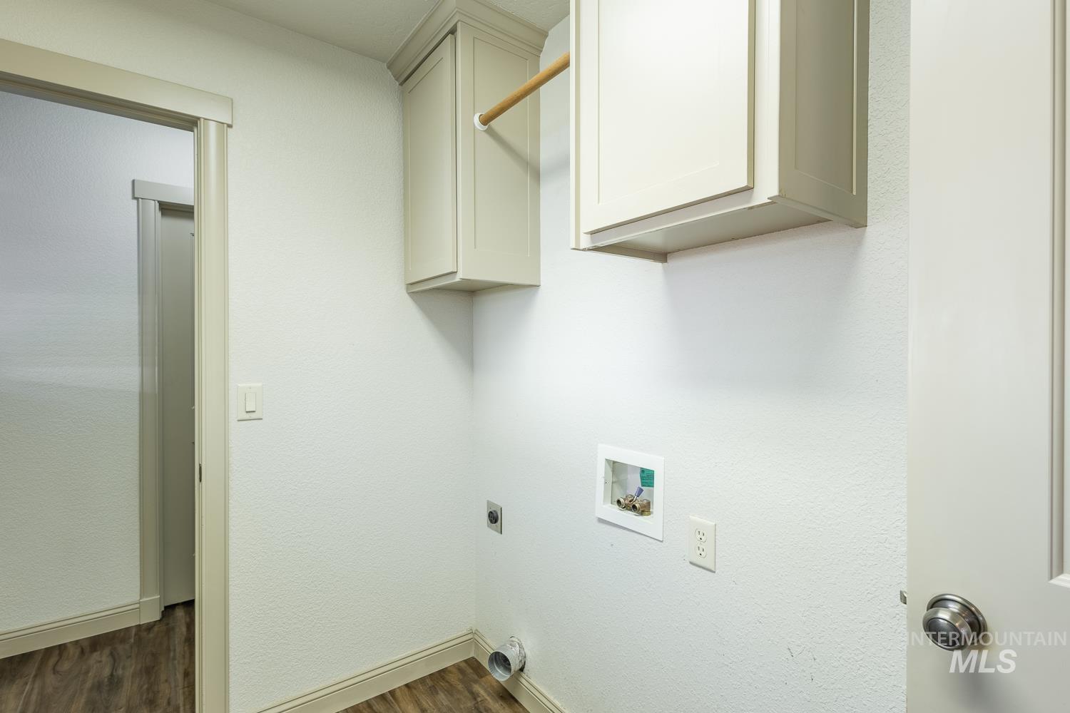 1805 W Lotus Ponds Ct, Nampa, Idaho 83651, 4 Bedrooms, 3 Bathrooms, Residential For Sale, Price $460,000,MLS 98956826