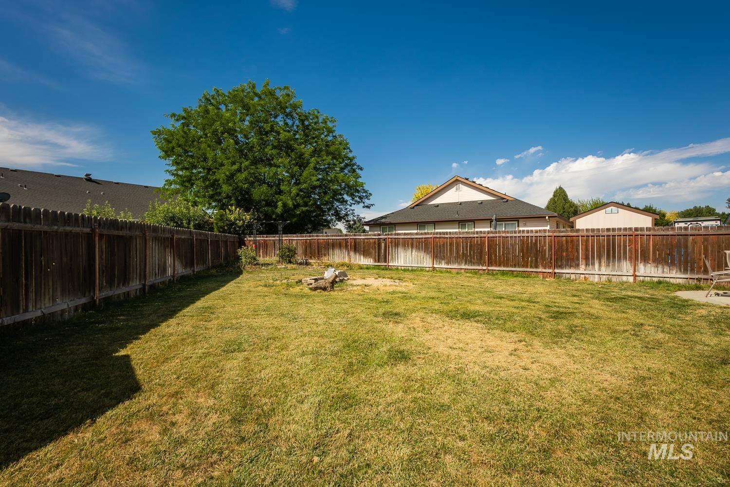 1805 W Lotus Ponds Ct, Nampa, Idaho 83651, 4 Bedrooms, 3 Bathrooms, Residential For Sale, Price $460,000,MLS 98956826