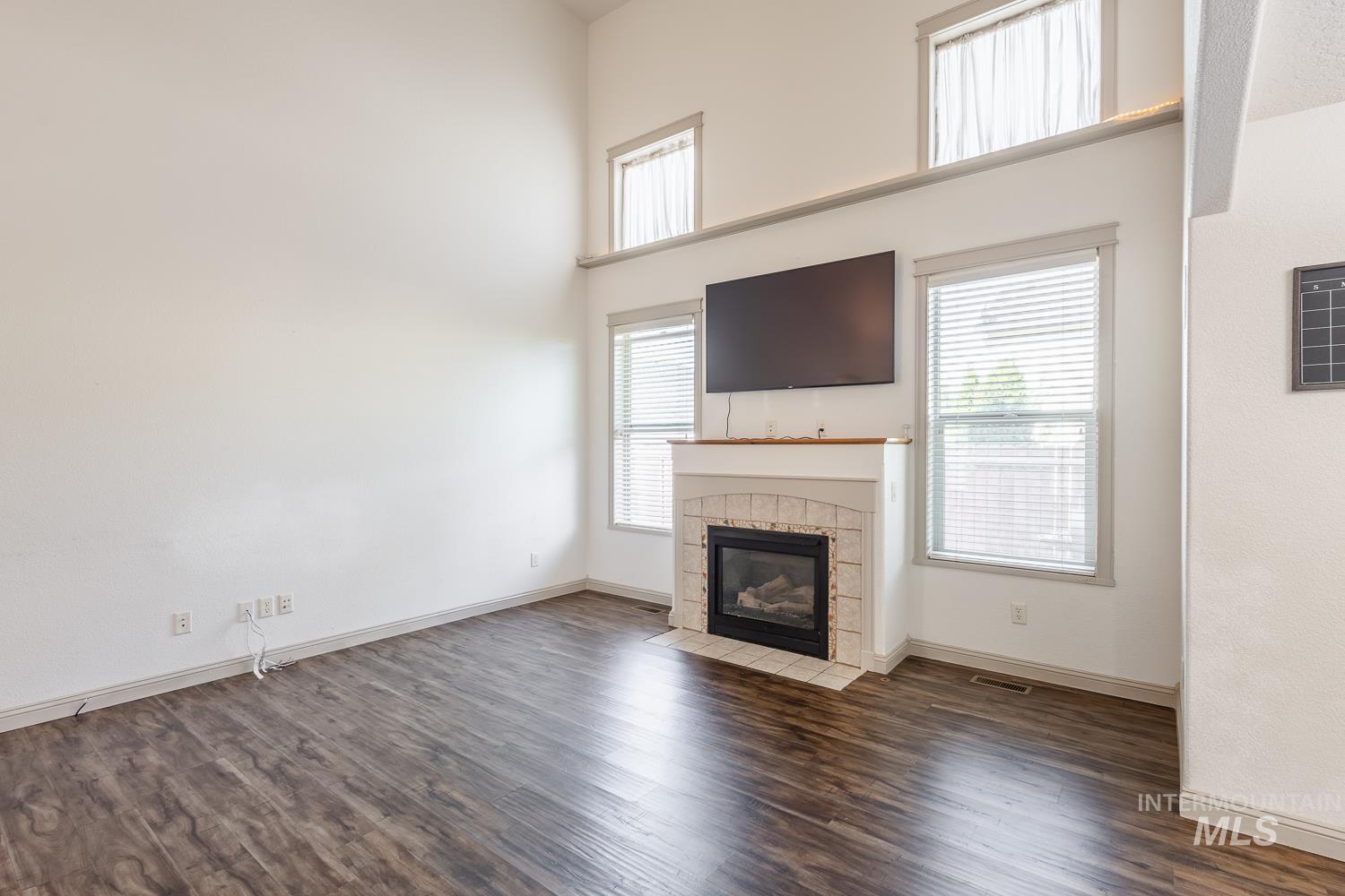 1805 W Lotus Ponds Ct, Nampa, Idaho 83651, 4 Bedrooms, 3 Bathrooms, Residential For Sale, Price $460,000,MLS 98956826