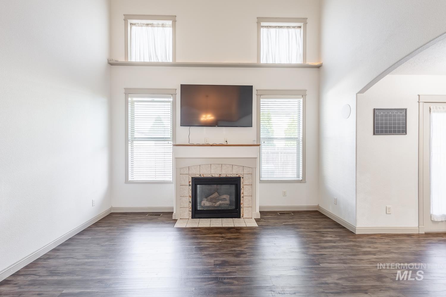 1805 W Lotus Ponds Ct, Nampa, Idaho 83651, 4 Bedrooms, 3 Bathrooms, Residential For Sale, Price $460,000,MLS 98956826