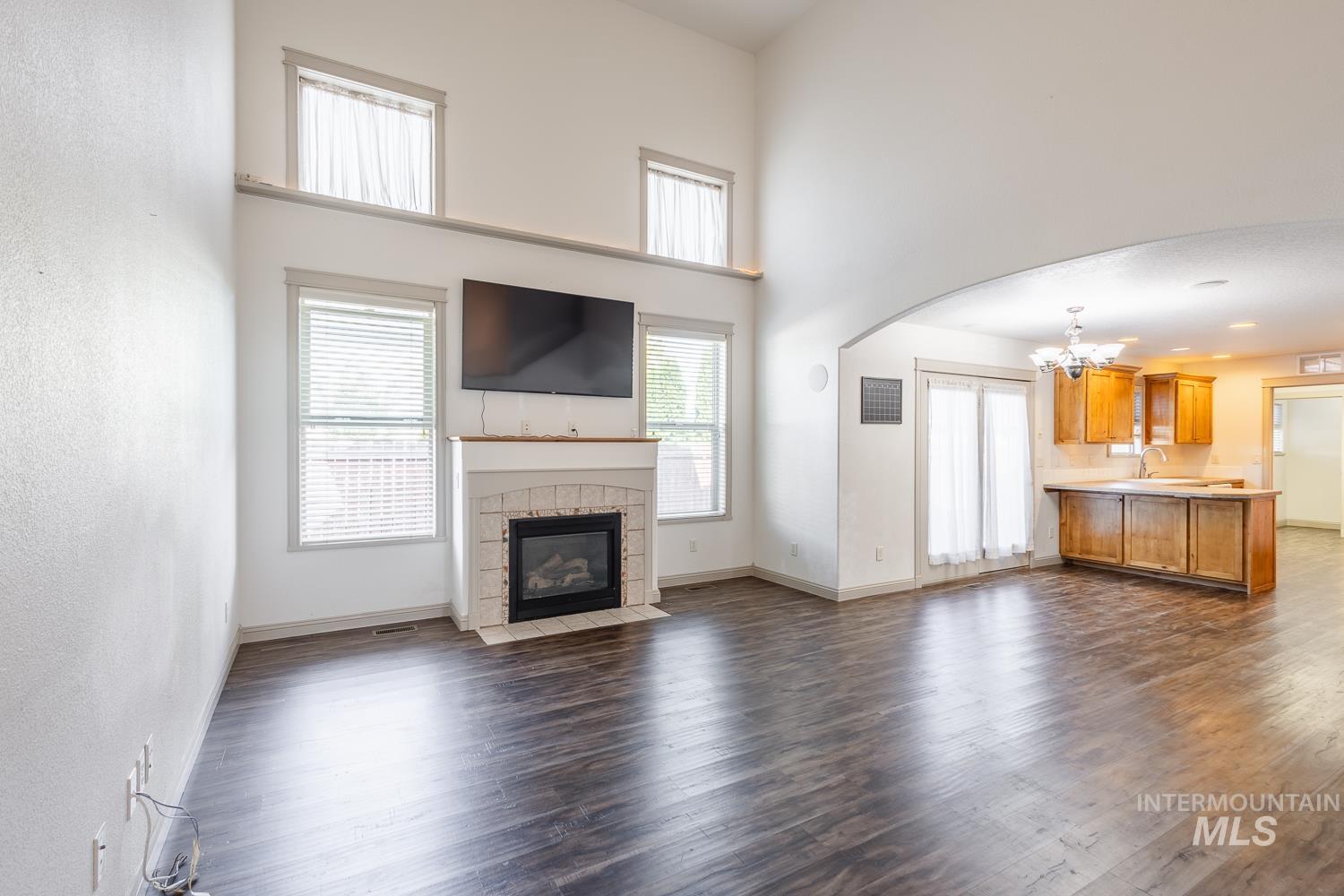 1805 W Lotus Ponds Ct, Nampa, Idaho 83651, 4 Bedrooms, 3 Bathrooms, Residential For Sale, Price $460,000,MLS 98956826