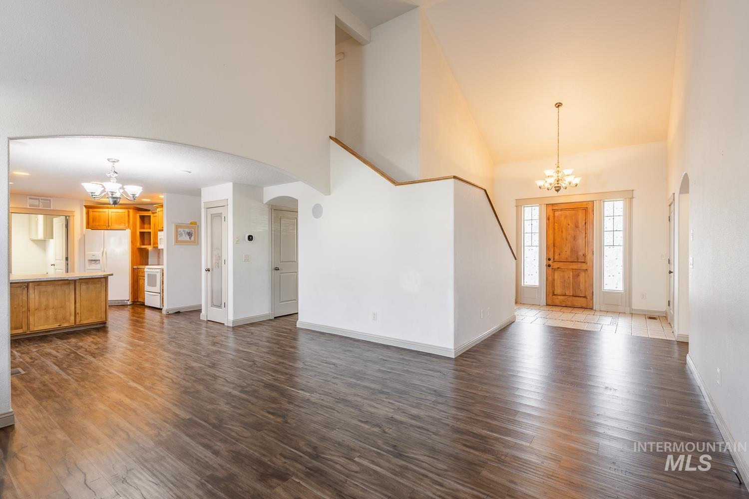 1805 W Lotus Ponds Ct, Nampa, Idaho 83651, 4 Bedrooms, 3 Bathrooms, Residential For Sale, Price $460,000,MLS 98956826