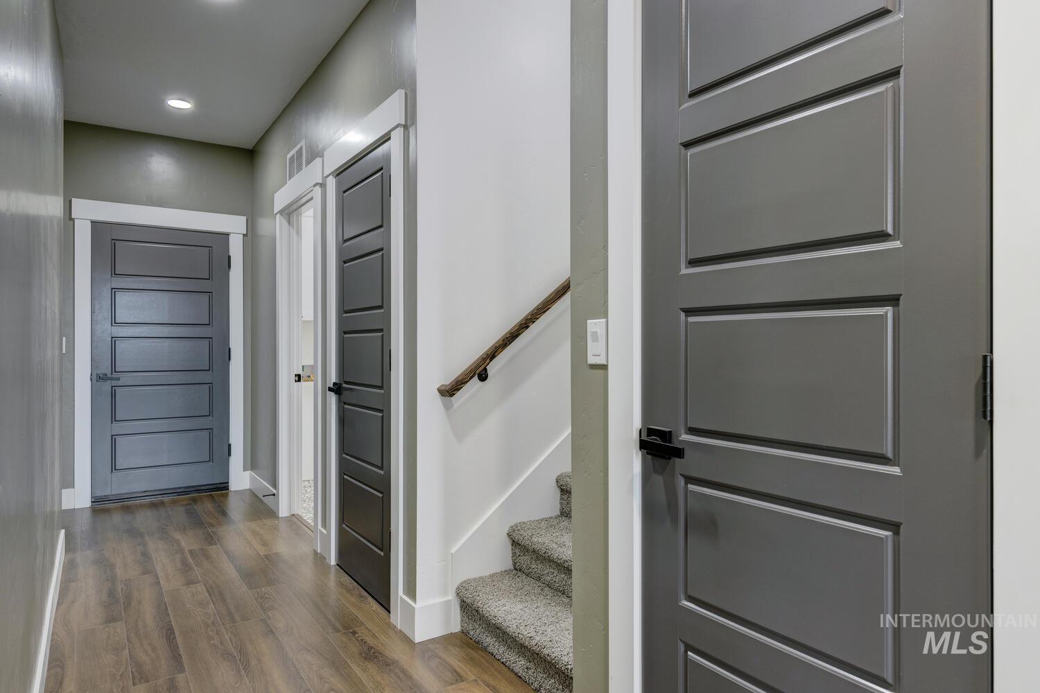 1107 W Blaine Ave, Nampa, Idaho 83651, 4 Bedrooms, 3 Bathrooms, Residential For Sale, Price $599,900, 98956866