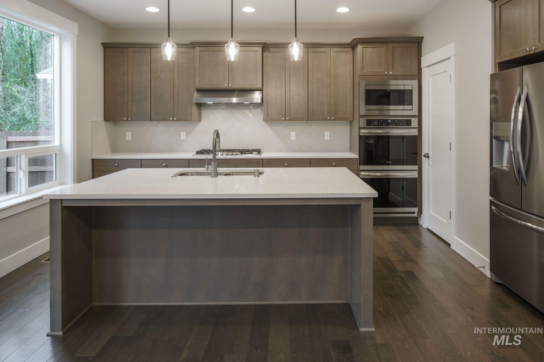 1023 W Malbar St., Meridian, Idaho 83646, 4 Bedrooms, 2.5 Bathrooms, Residential For Sale, Price $679,900,MLS 98956890