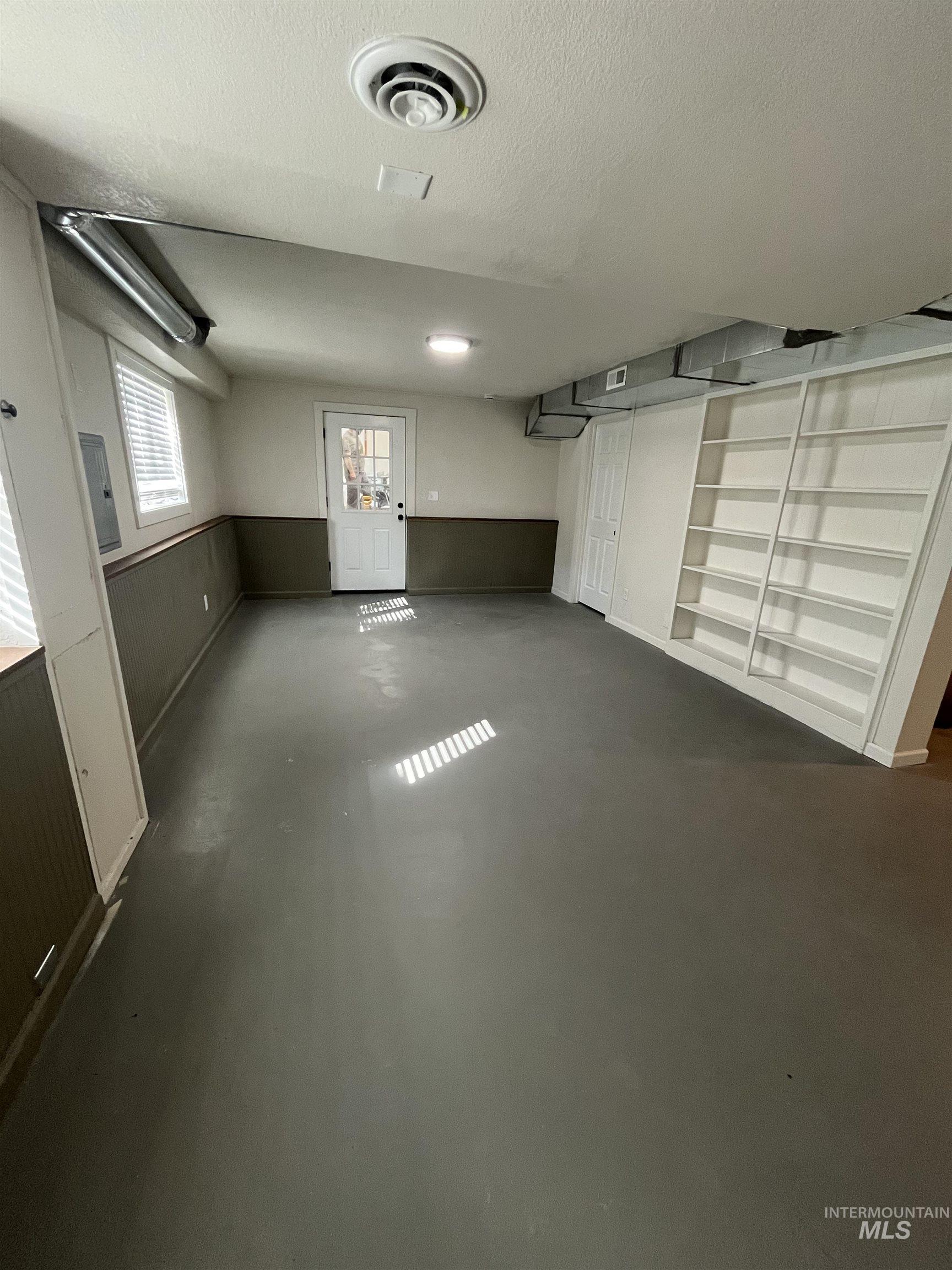 1024 El Cajon, Moscow, Idaho 83844, 5 Bedrooms, 3 Bathrooms, Residential For Sale, Price $699,000,MLS 98956899