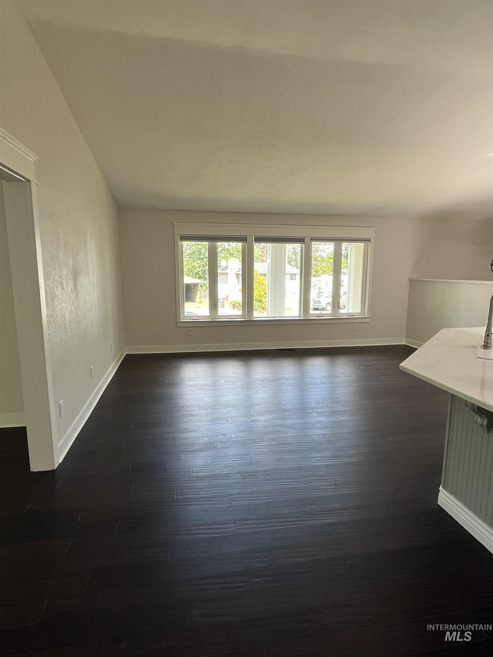 1024 El Cajon, Moscow, Idaho 83844, 5 Bedrooms, 3 Bathrooms, Residential For Sale, Price $699,000,MLS 98956899