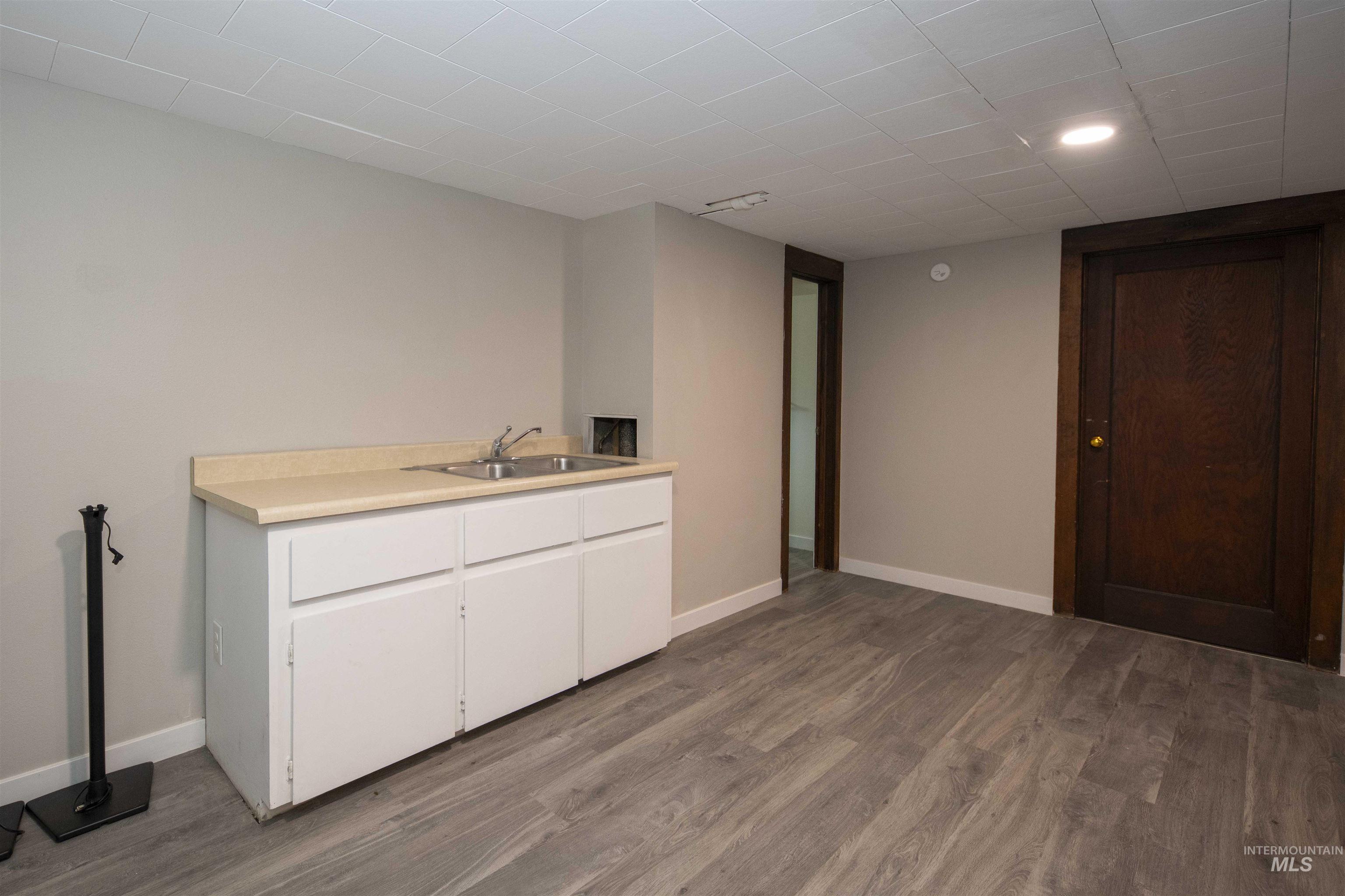 527 Brown Avenue, Orofino, Idaho 83544, 7 Bedrooms, 4 Bathrooms, Residential For Sale, Price $498,000,MLS 98956911