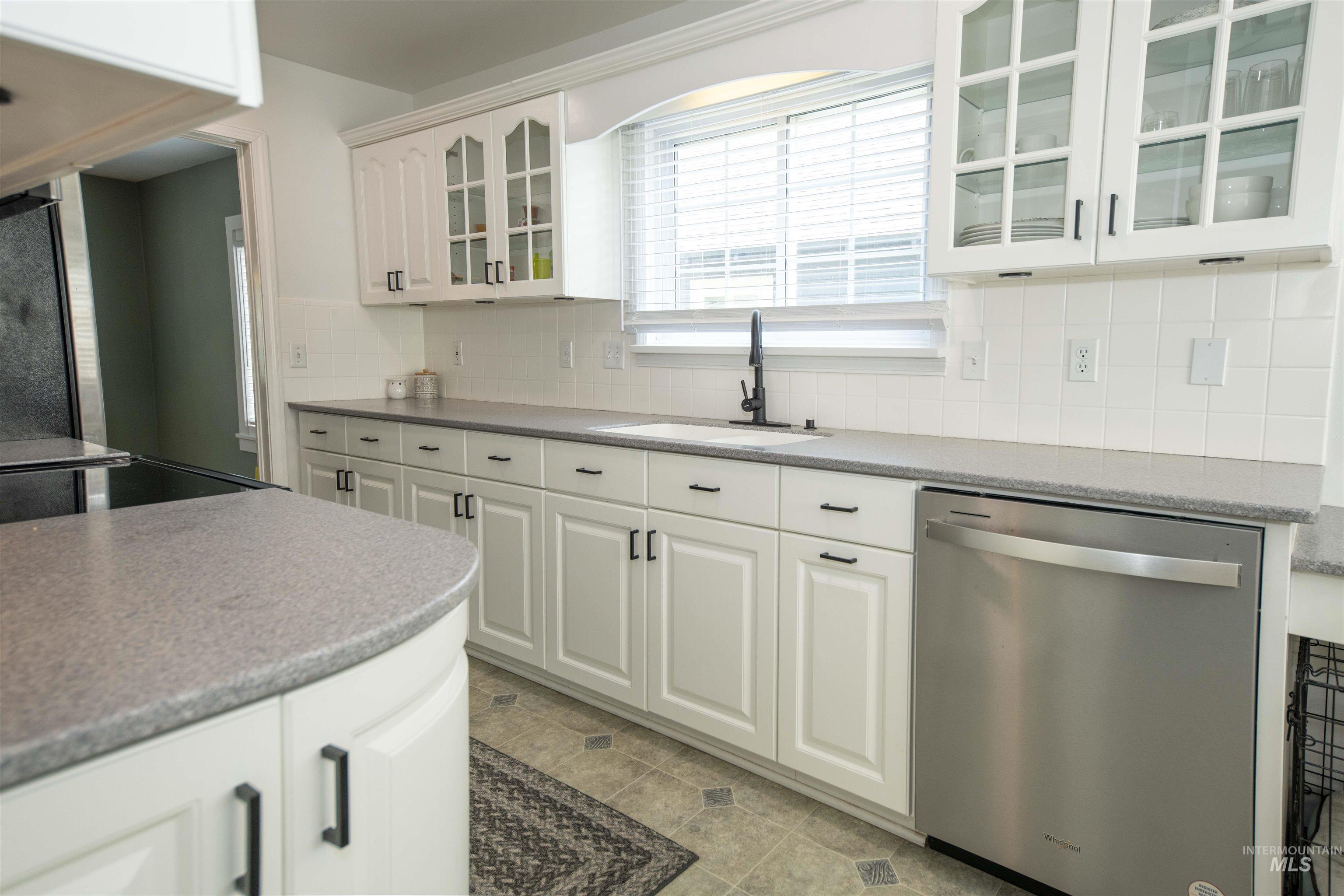 527 Brown Avenue, Orofino, Idaho 83544, 7 Bedrooms, 4 Bathrooms, Residential For Sale, Price $498,000,MLS 98956911