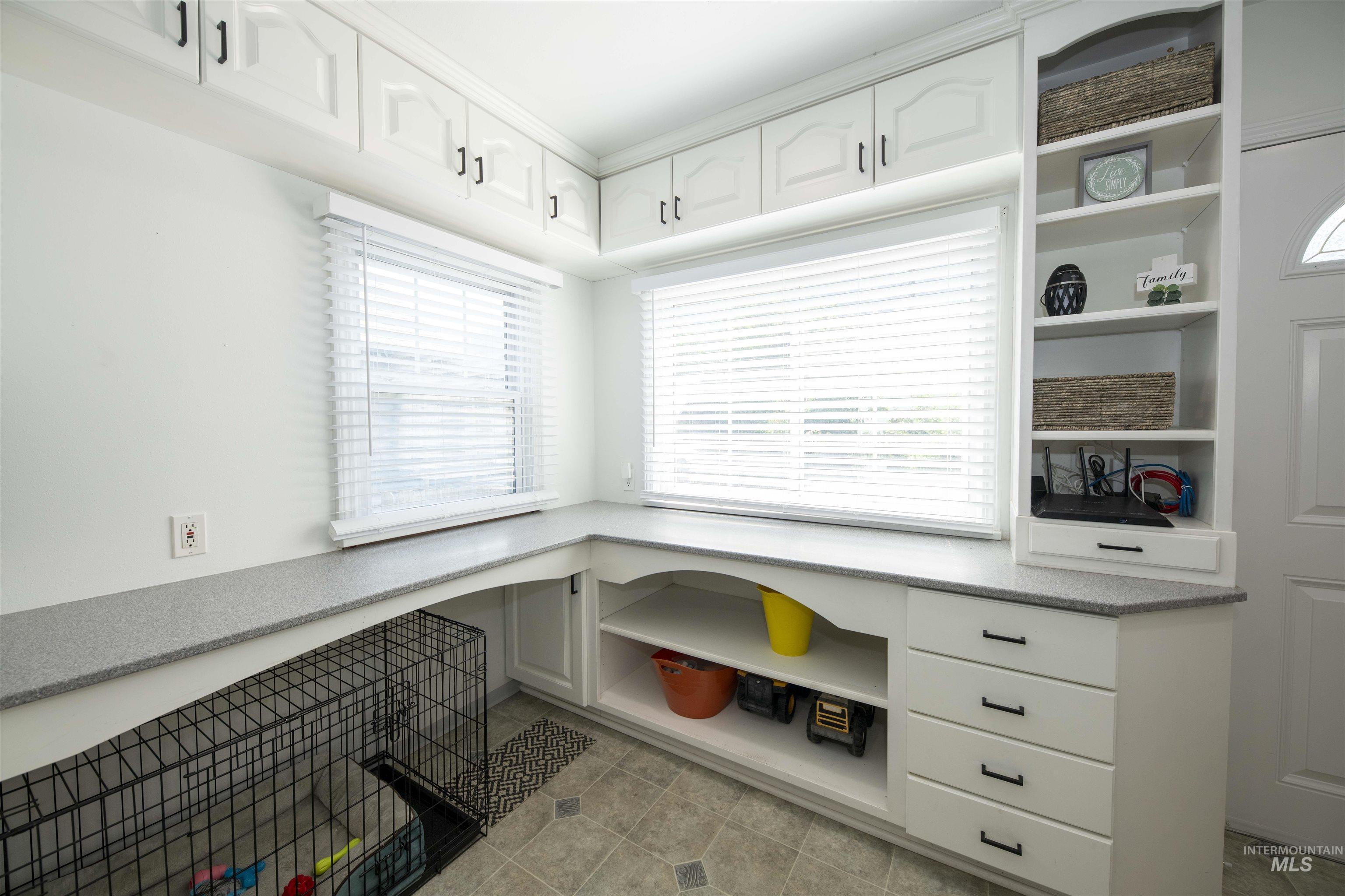 527 Brown Avenue, Orofino, Idaho 83544, 7 Bedrooms, 4 Bathrooms, Residential For Sale, Price $498,000,MLS 98956911